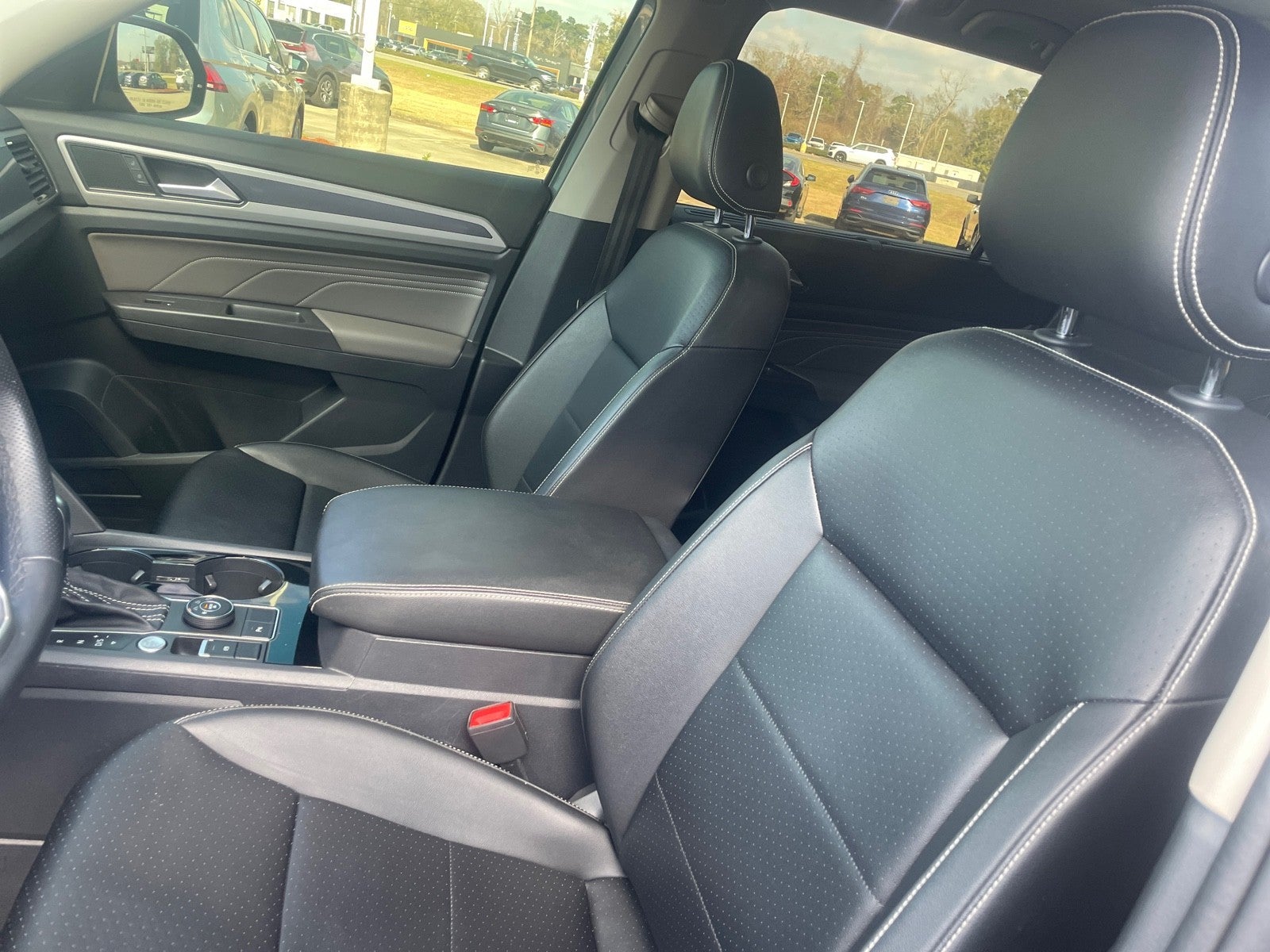 2022 Volkswagen Atlas 3.6L V6 SEL R-Line Black