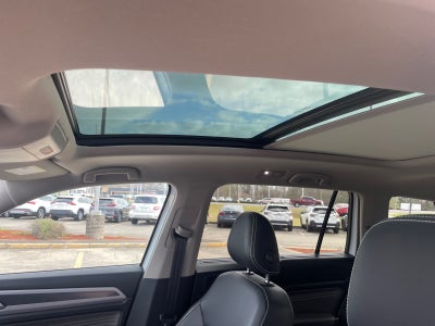 2023 Volkswagen Atlas 3.6L V6 SEL R-Line Black