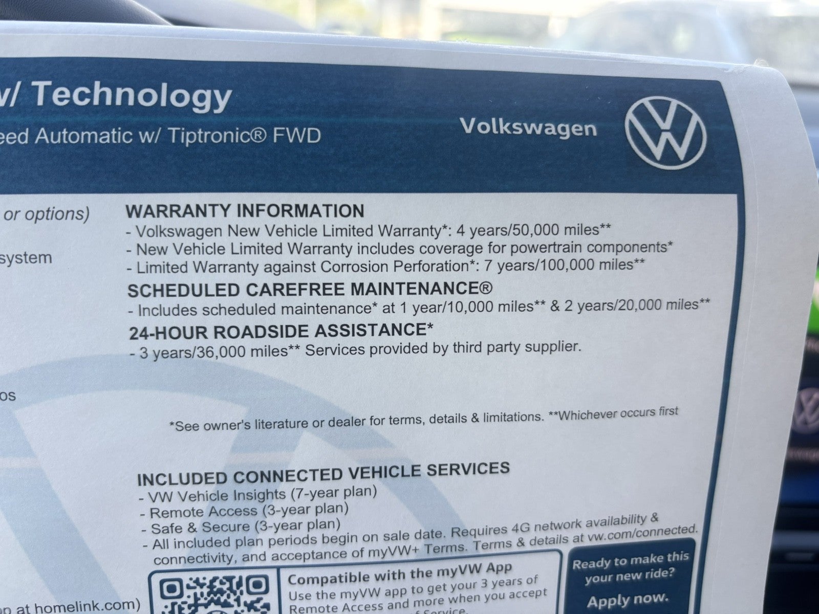 2026 Volkswagen Atlas Cross Sport 2.0T SE w/Technology