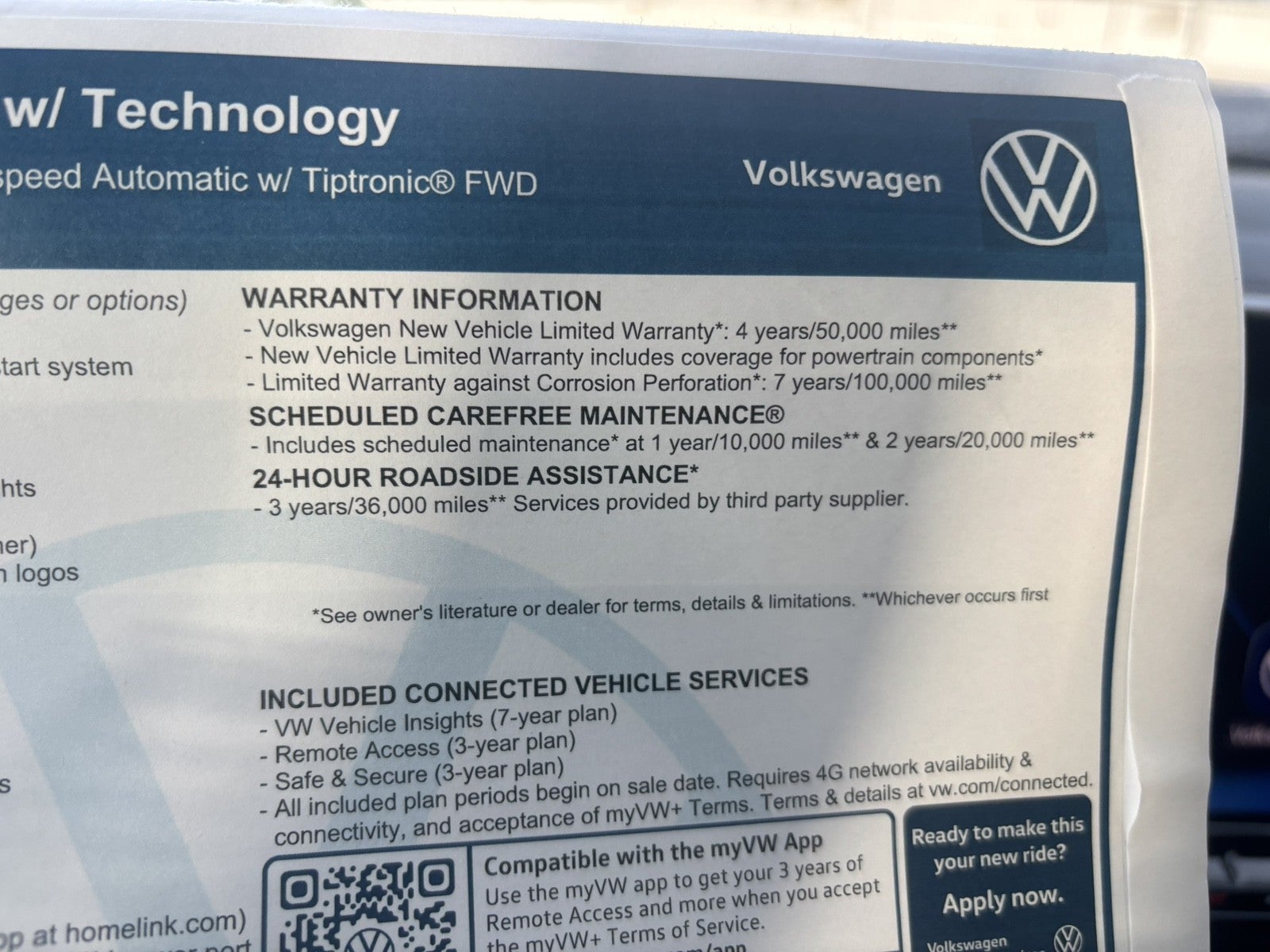 2026 Volkswagen Atlas Cross Sport 2.0T SE w/Technology