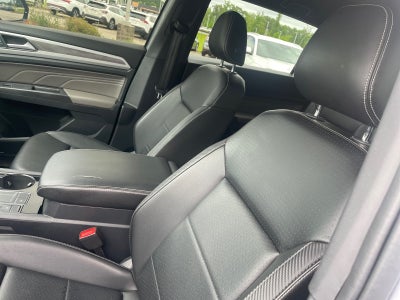 2022 Volkswagen Atlas Cross Sport 2.0T SE w/Technology