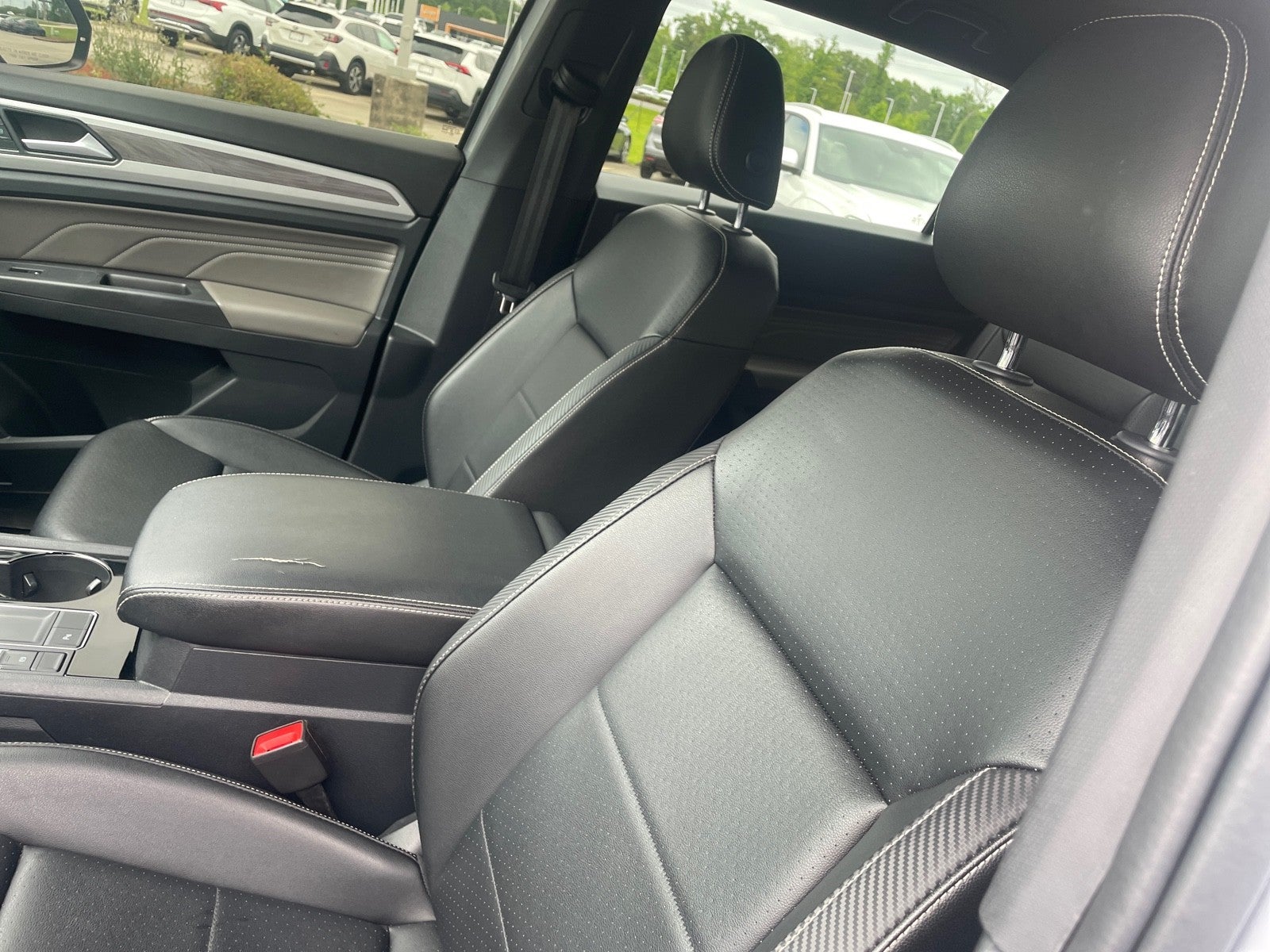 2022 Volkswagen Atlas Cross Sport 2.0T SE w/Technology