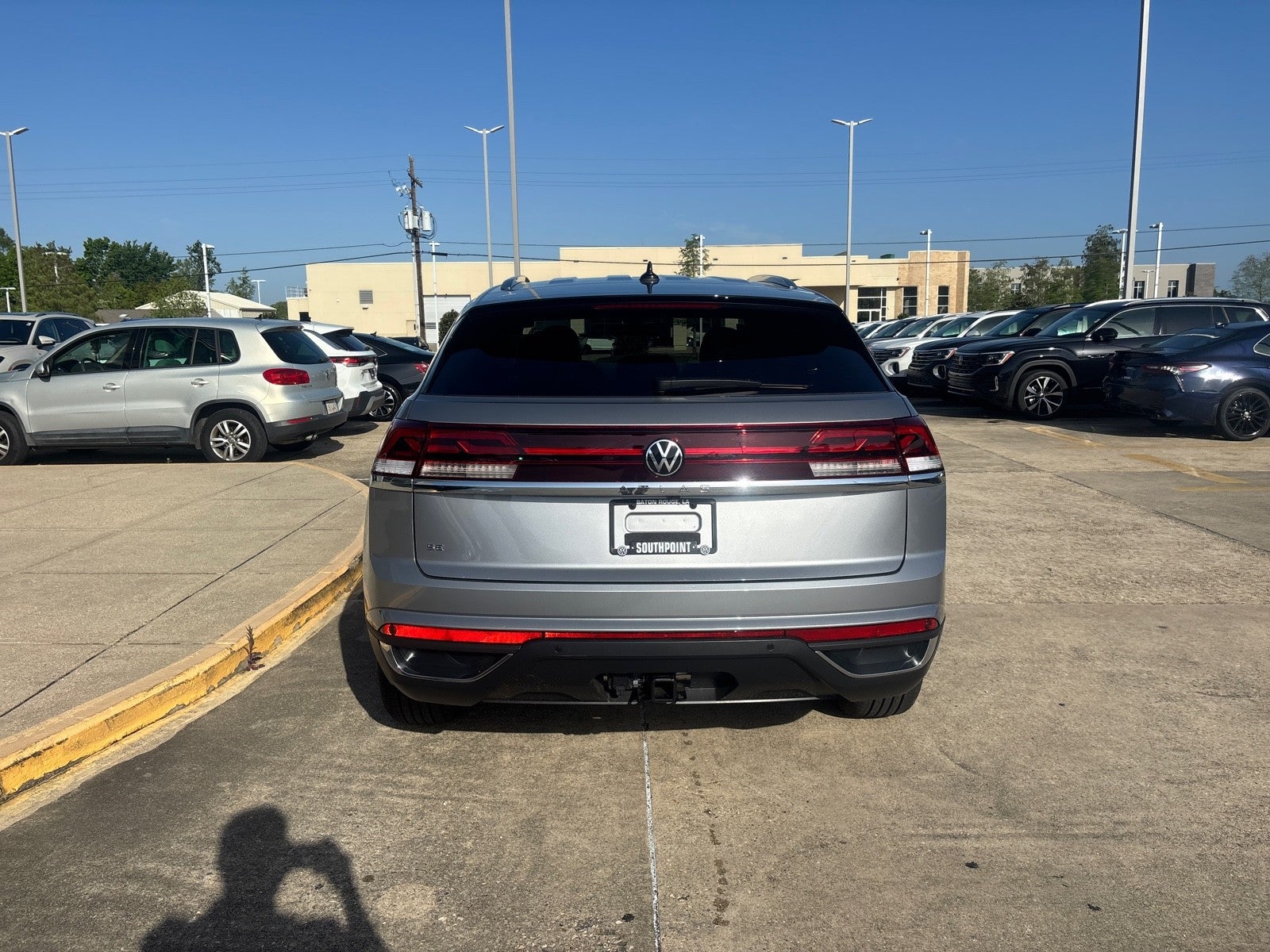 2026 Volkswagen Atlas Cross Sport 2.0T SE w/Technology