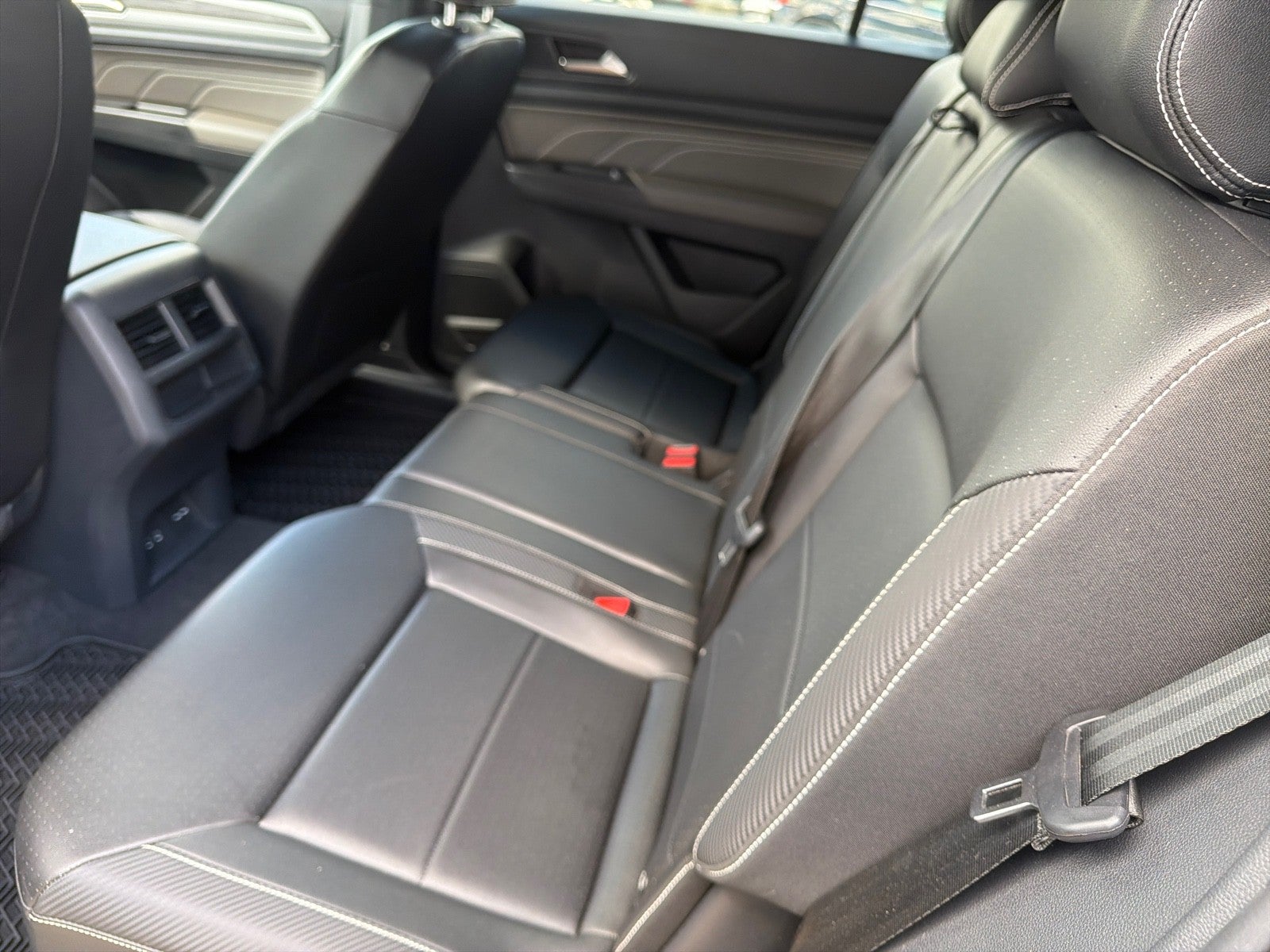2023 Volkswagen Atlas Cross Sport 2.0T SE w/Technology