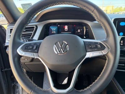 2024 Volkswagen Atlas Cross Sport 2.0T SE w/Technology