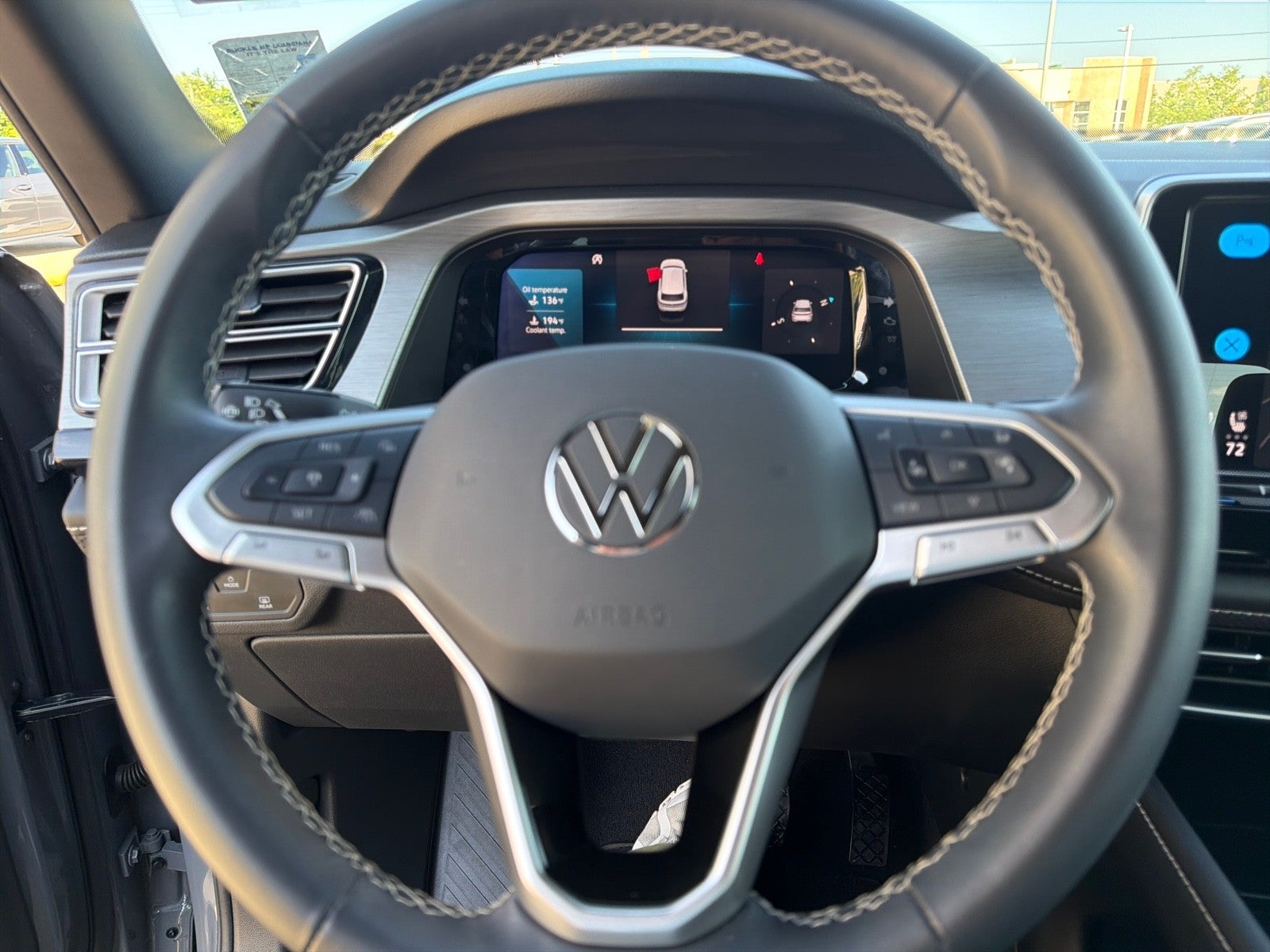 2024 Volkswagen Atlas Cross Sport 2.0T SE w/Technology