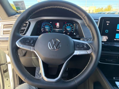 2024 Volkswagen Atlas Cross Sport 2.0T SE w/Technology