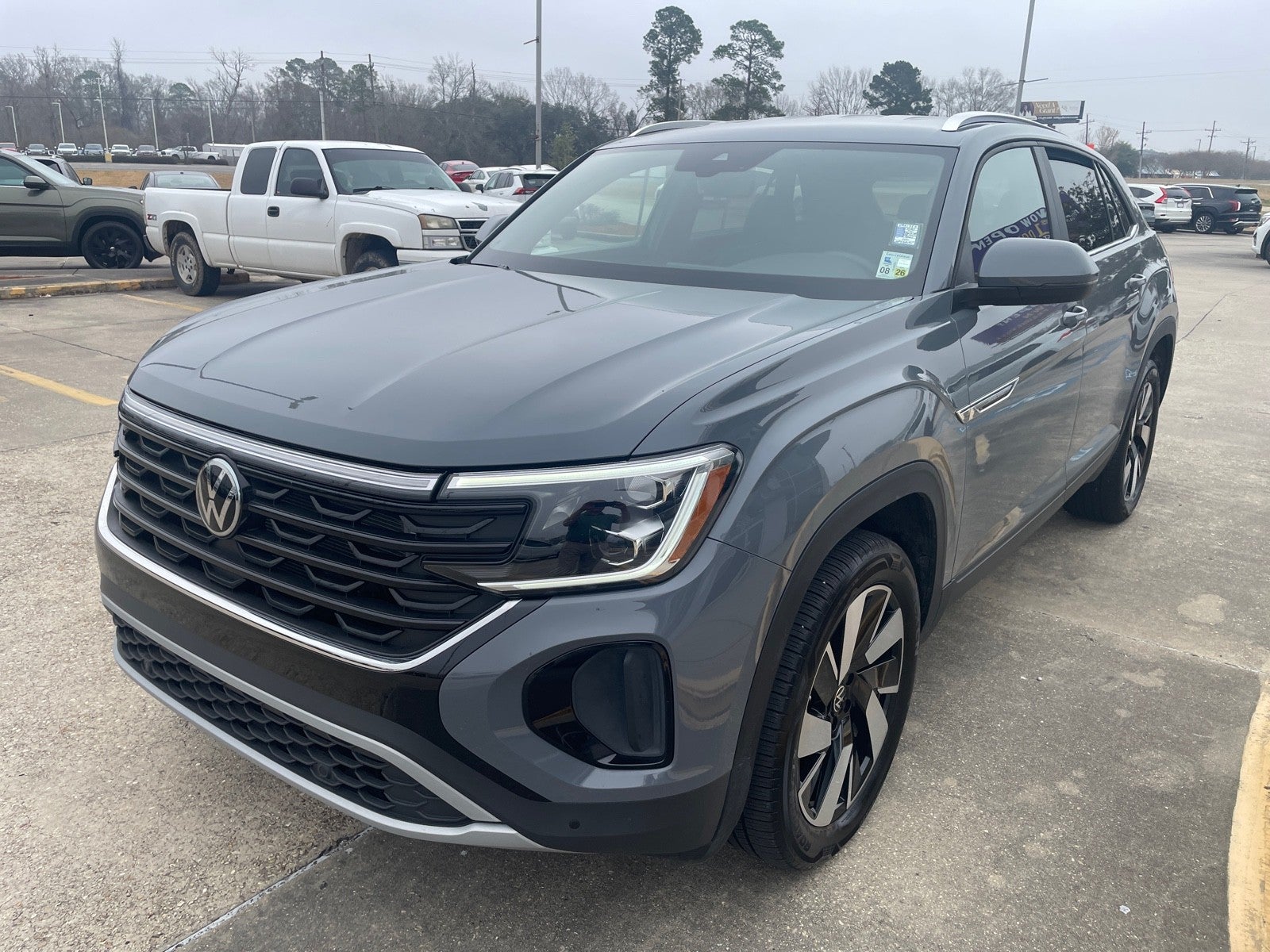 2024 Volkswagen Atlas Cross Sport 2.0T SE w/Technology