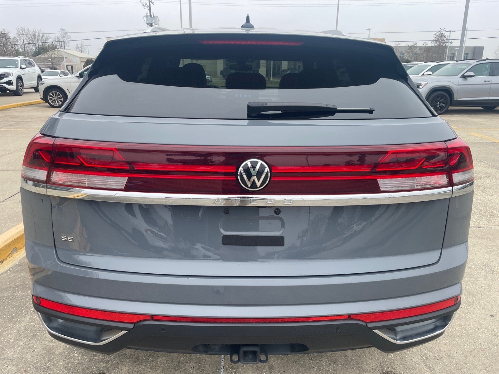 2024 Volkswagen Atlas Cross Sport 2.0T SE w/Technology
