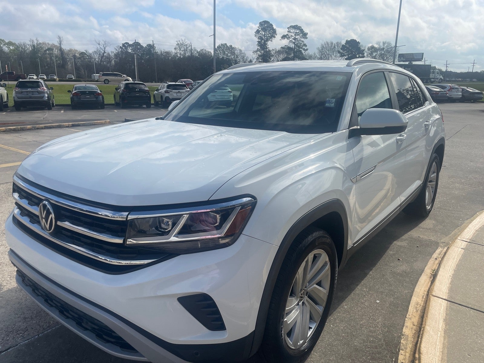 2021 Volkswagen Atlas Cross Sport 3.6L V6 SE w/Technology