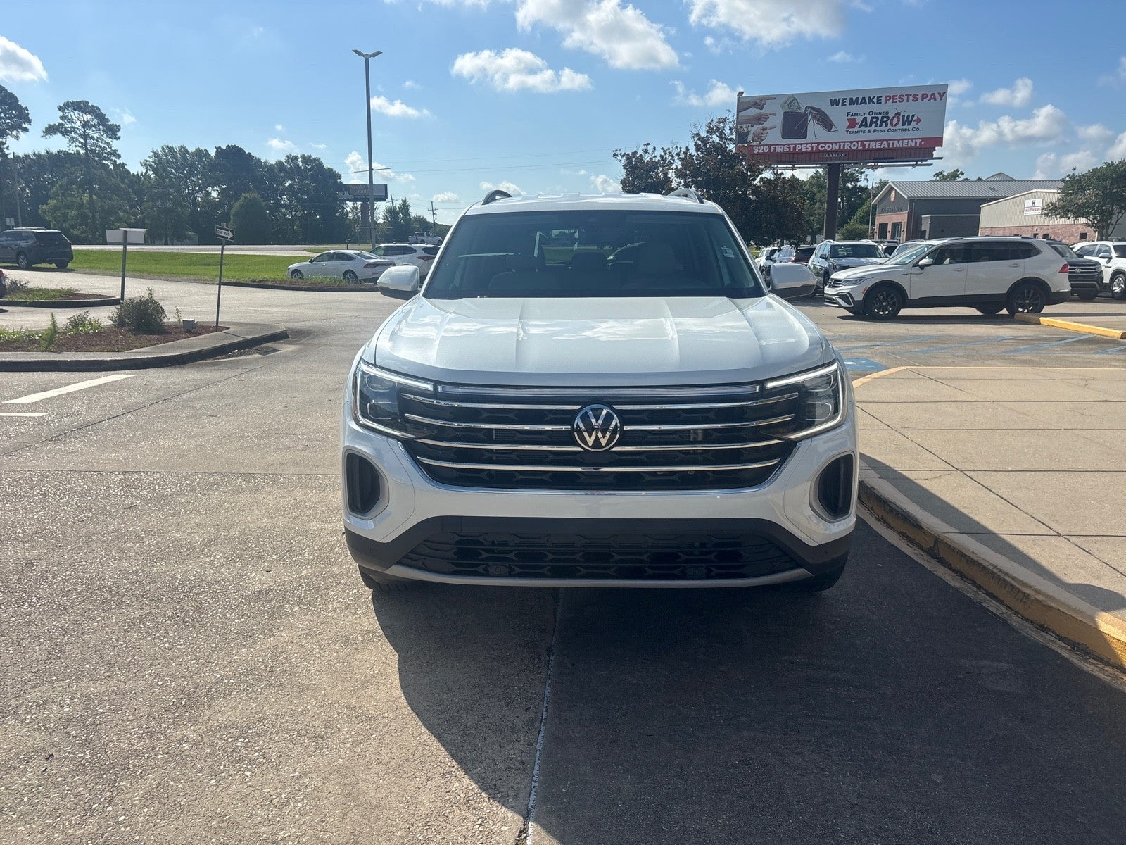 2026 Volkswagen Atlas 2.0T SE w/Technology