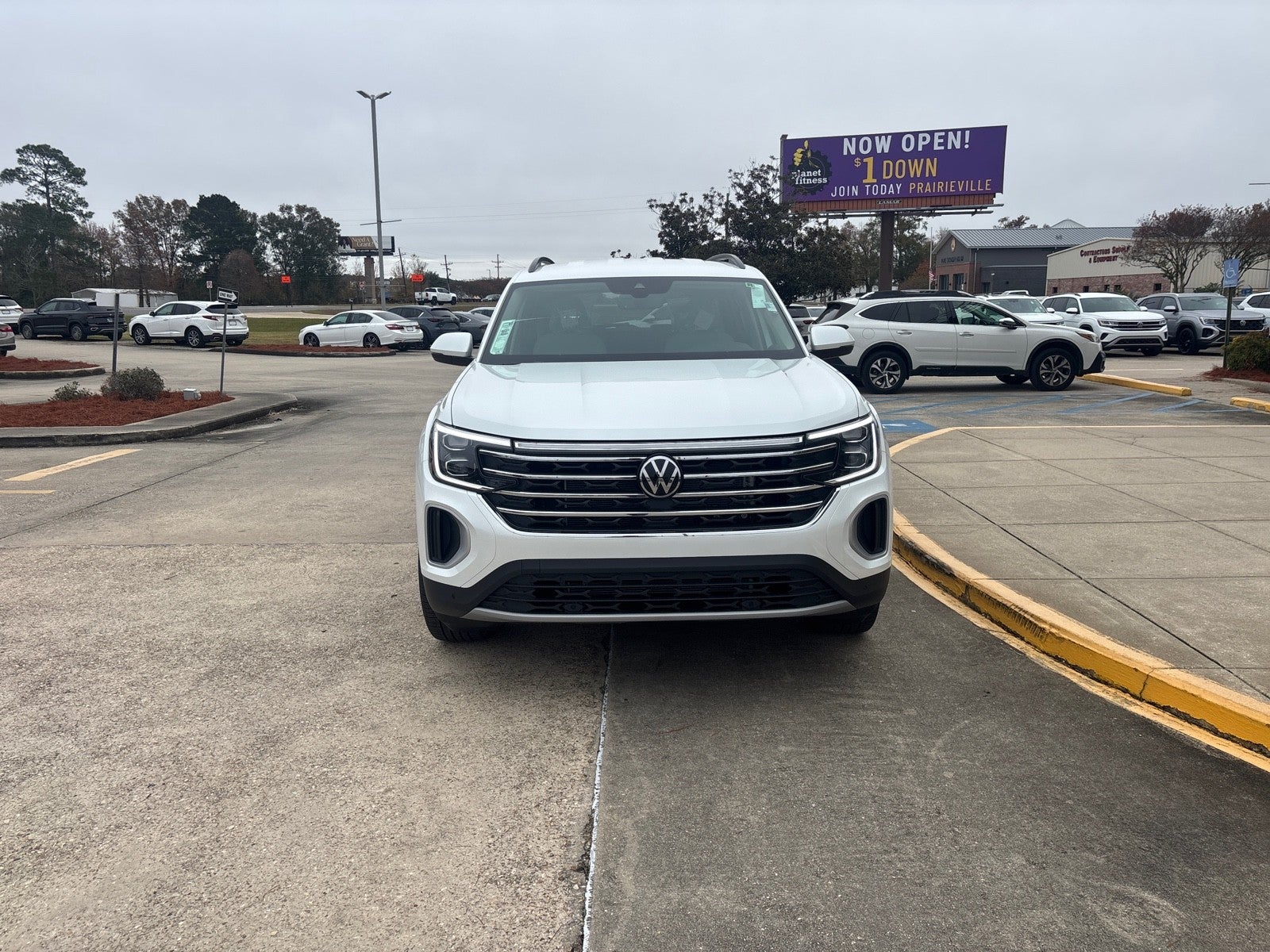 2026 Volkswagen Atlas 2.0T SE w/Technology