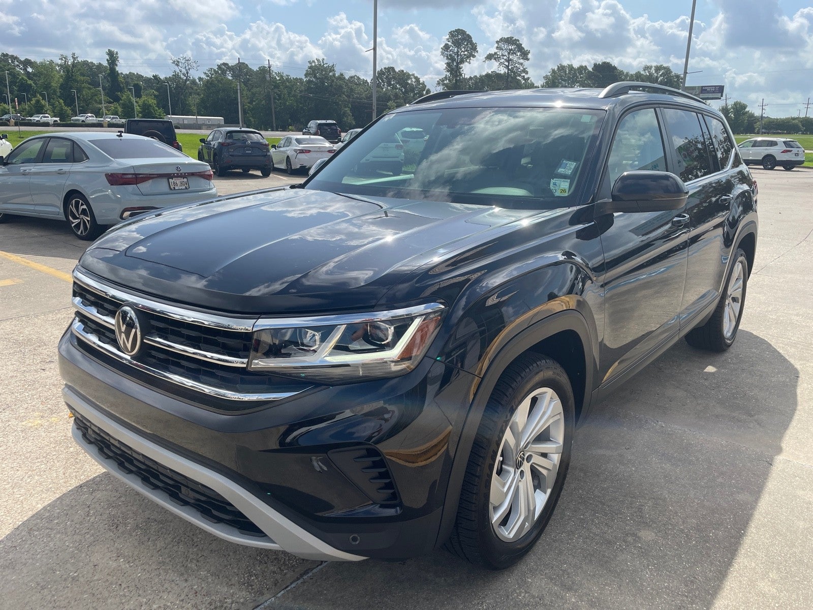 2022 Volkswagen Atlas 3.6L V6 SE w/Technology