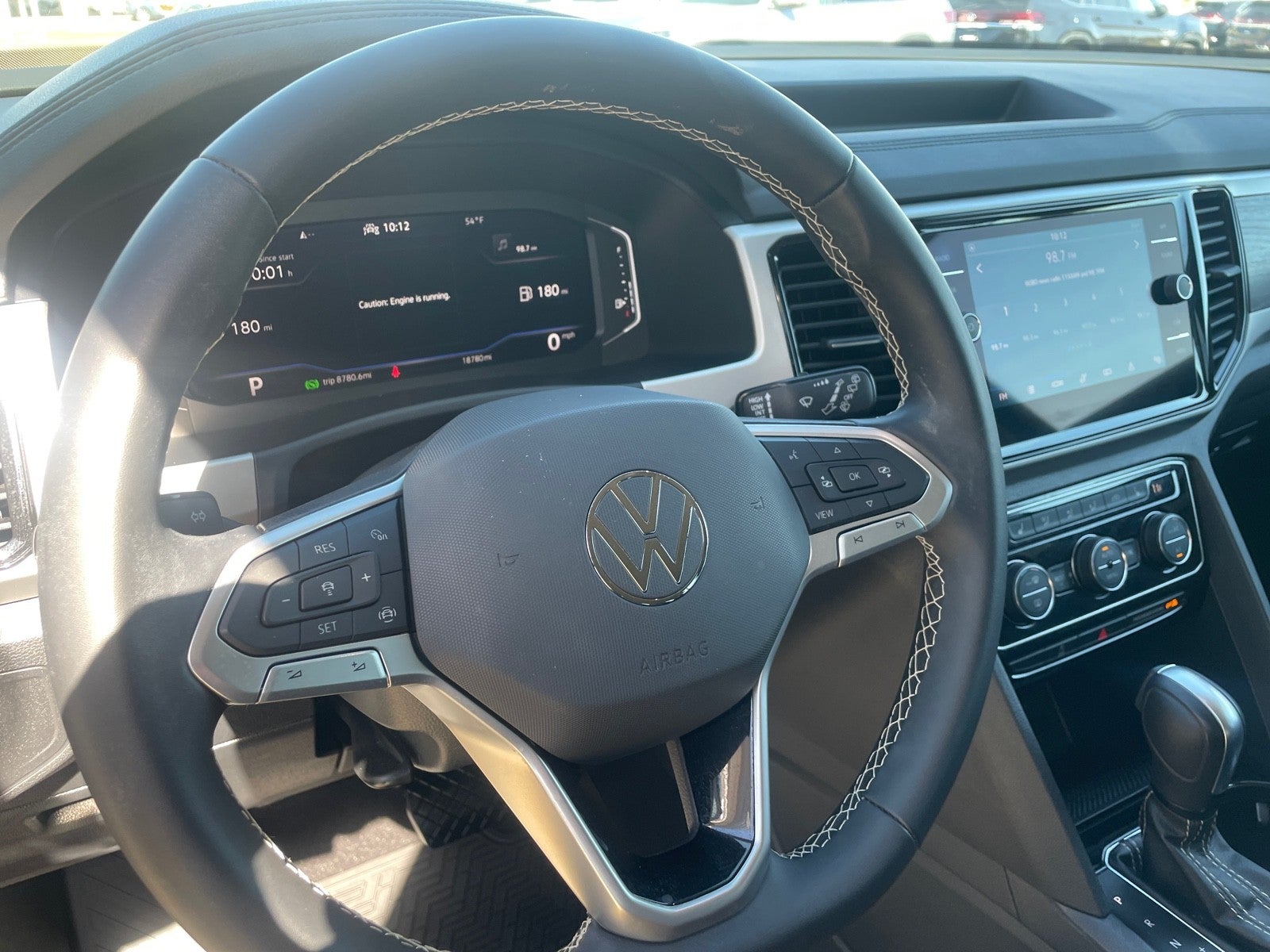 2023 Volkswagen Atlas 3.6L V6 SE w/Technology