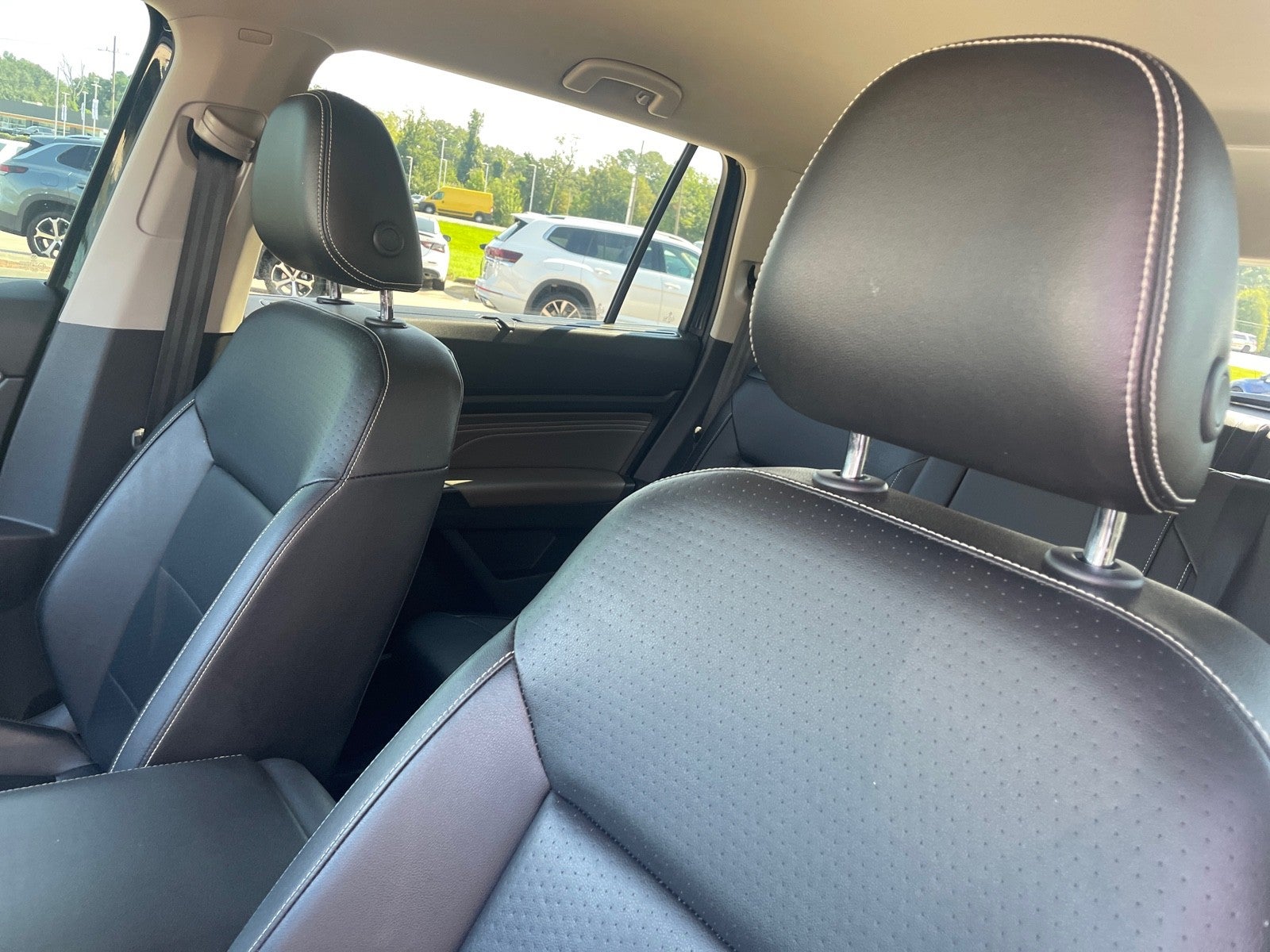 2022 Volkswagen Atlas 3.6L V6 SE w/Technology