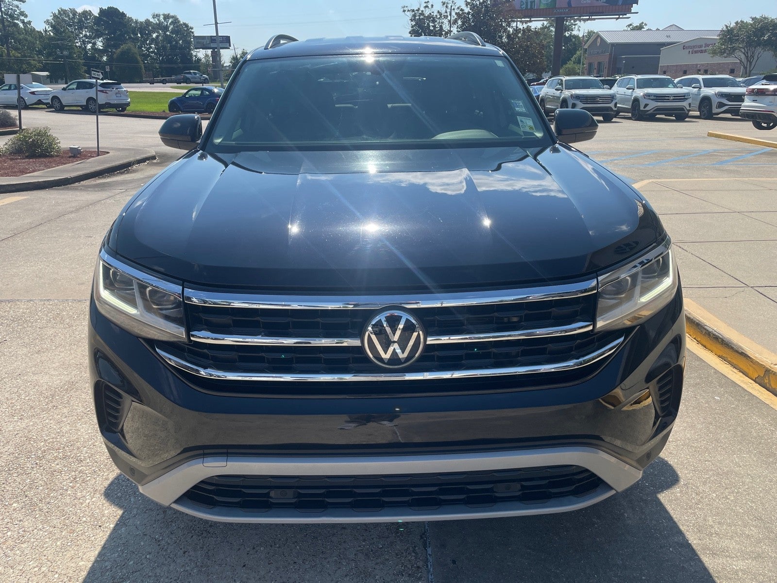 2022 Volkswagen Atlas 3.6L V6 SE w/Technology