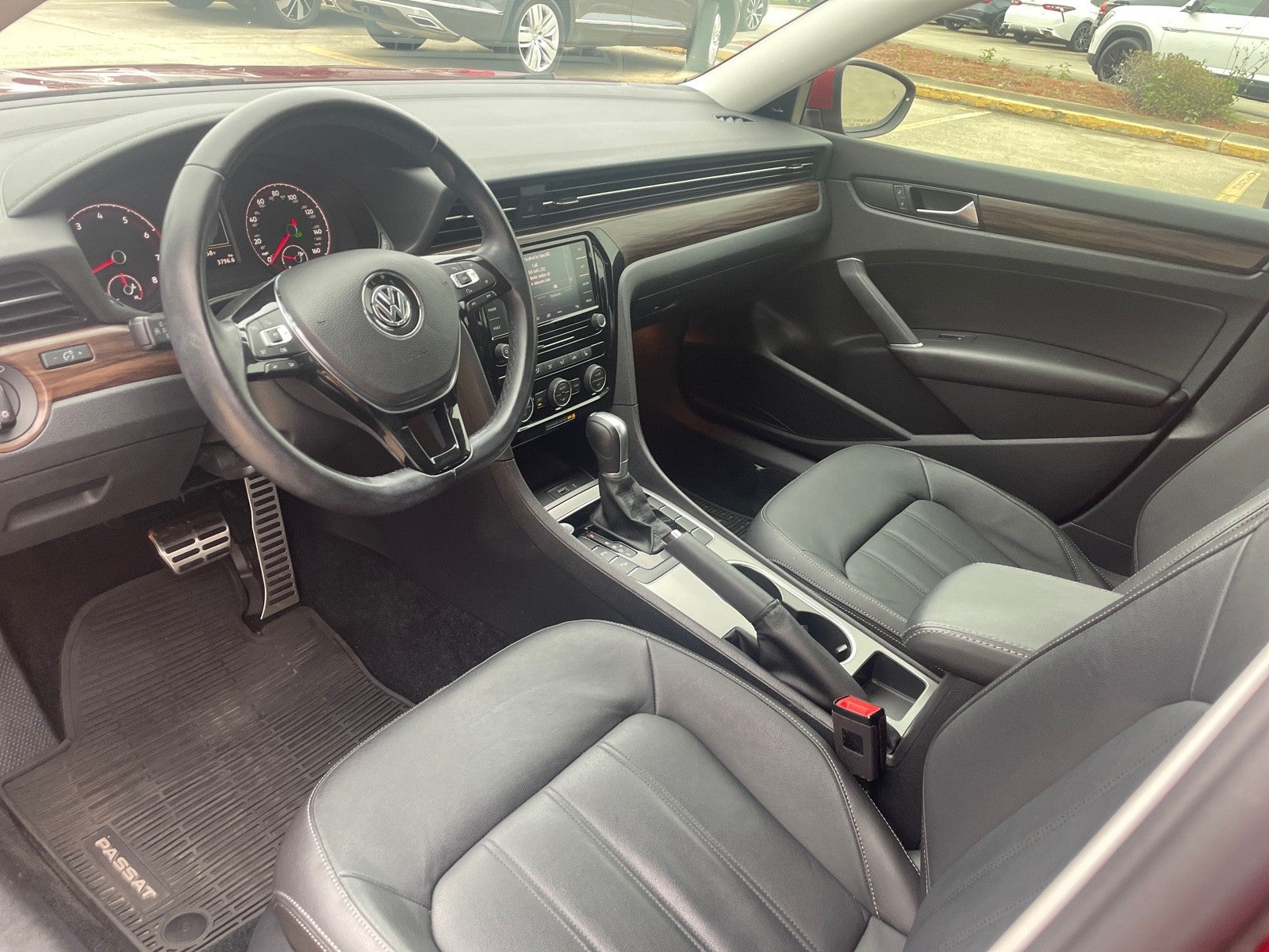 2020 Volkswagen Passat 2.0T SEL