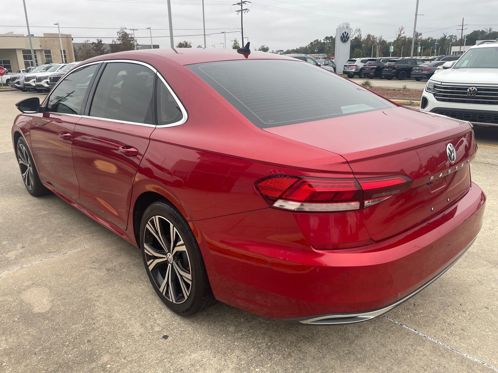 2020 Volkswagen Passat 2.0T SEL