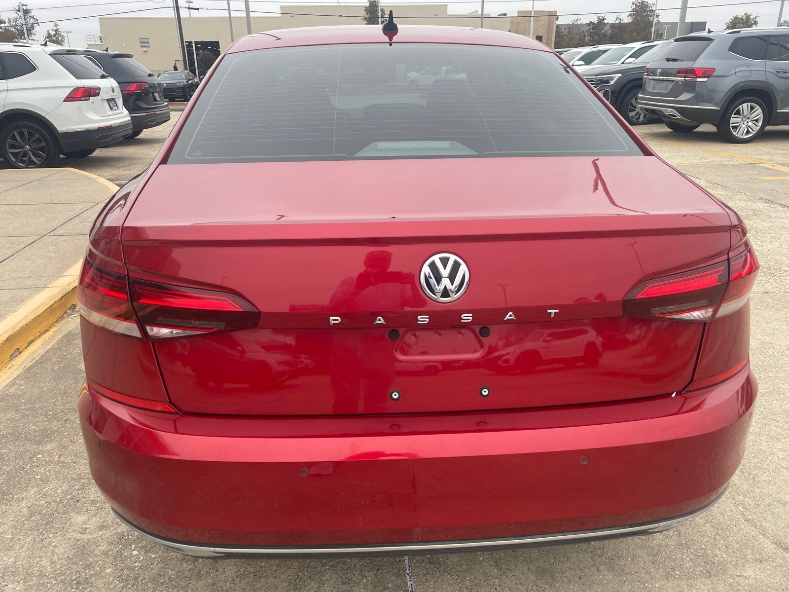 2020 Volkswagen Passat 2.0T SEL
