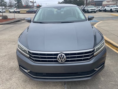 2017 Volkswagen Passat 1.8T SEL Premium