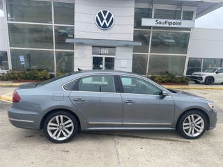 2017 Volkswagen Passat 1.8T SEL Premium