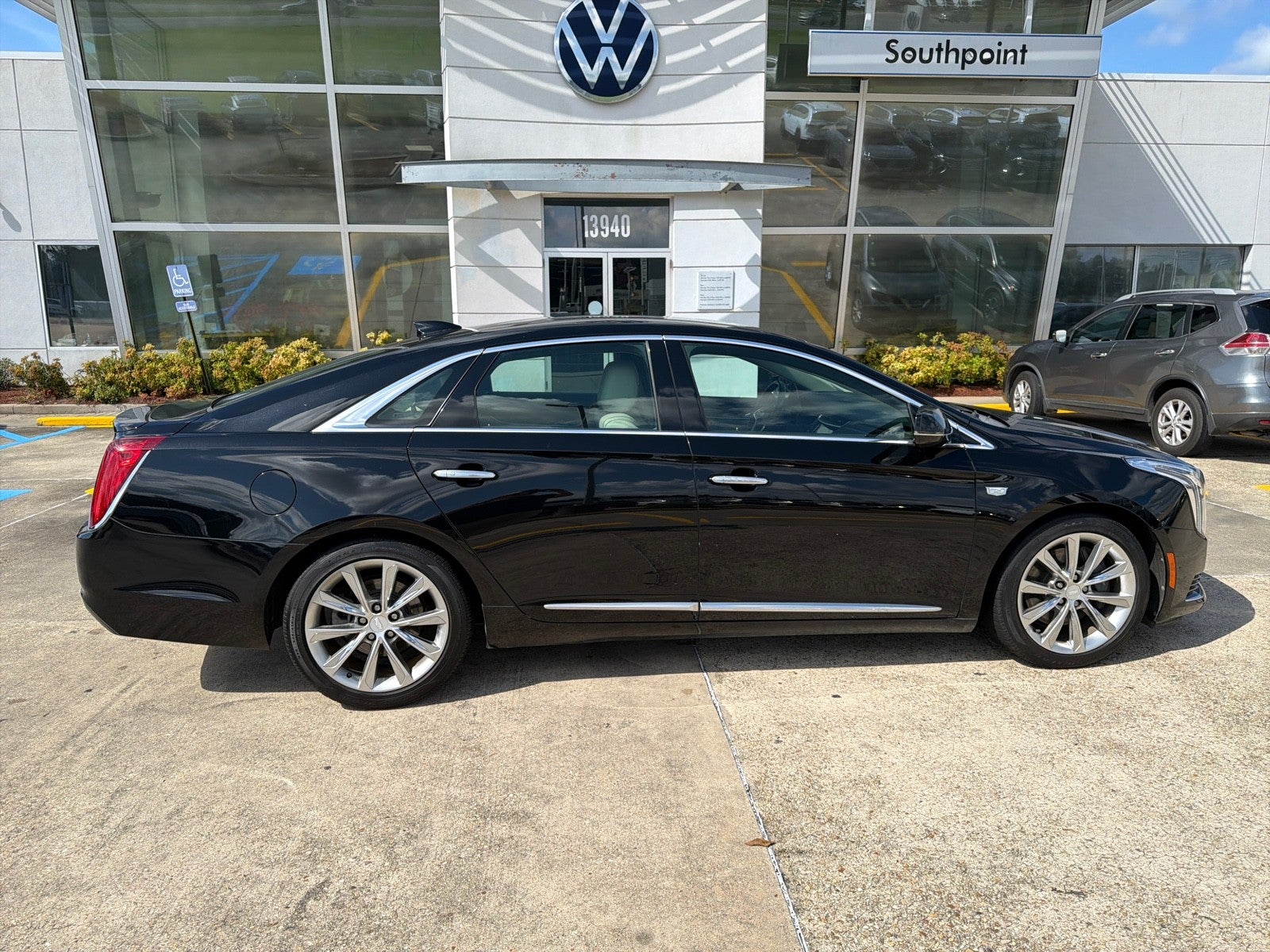 2019 Cadillac XTS Base