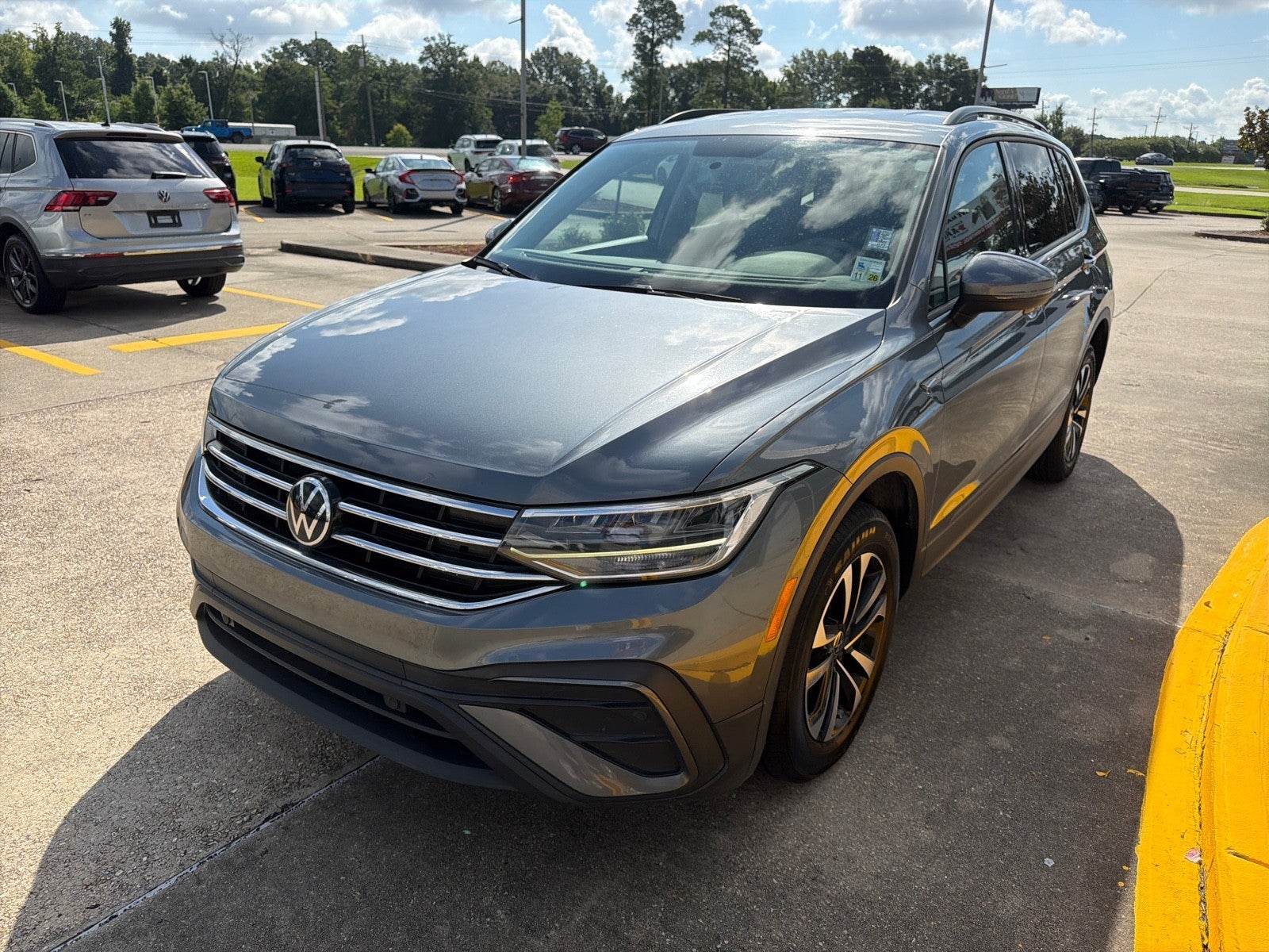 2022 Volkswagen Tiguan S