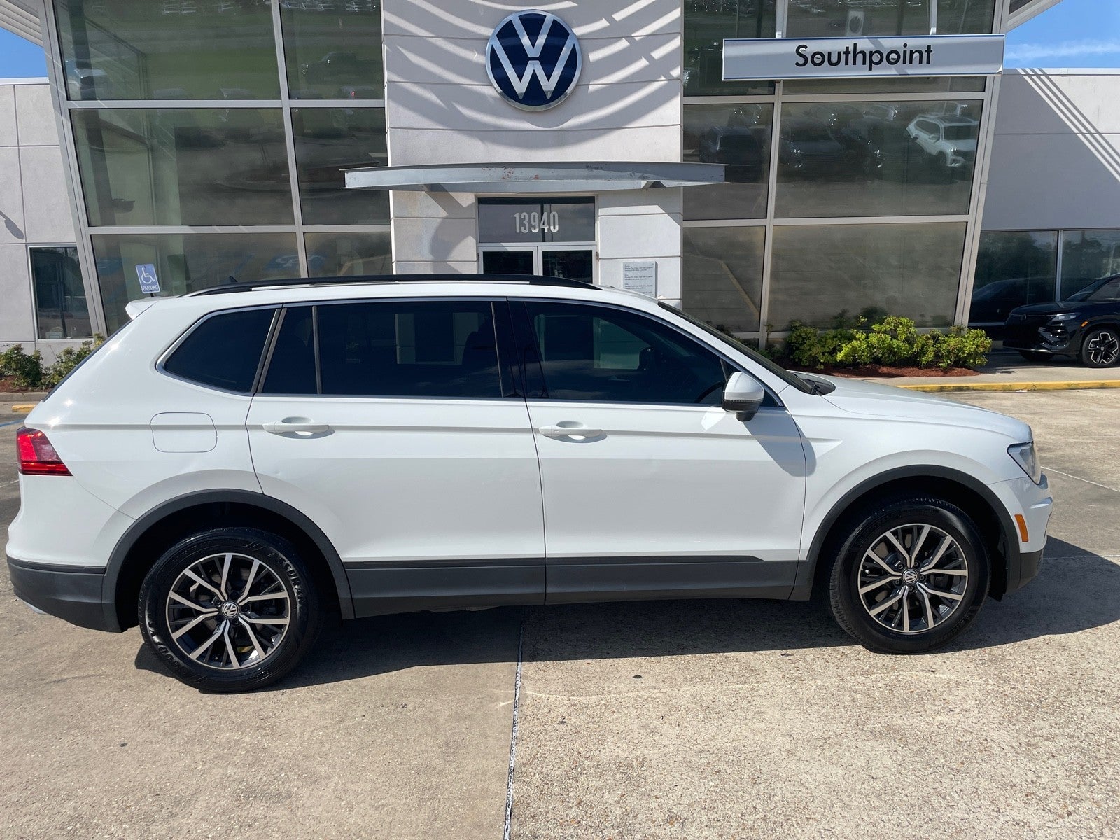 2019 Volkswagen Tiguan SE
