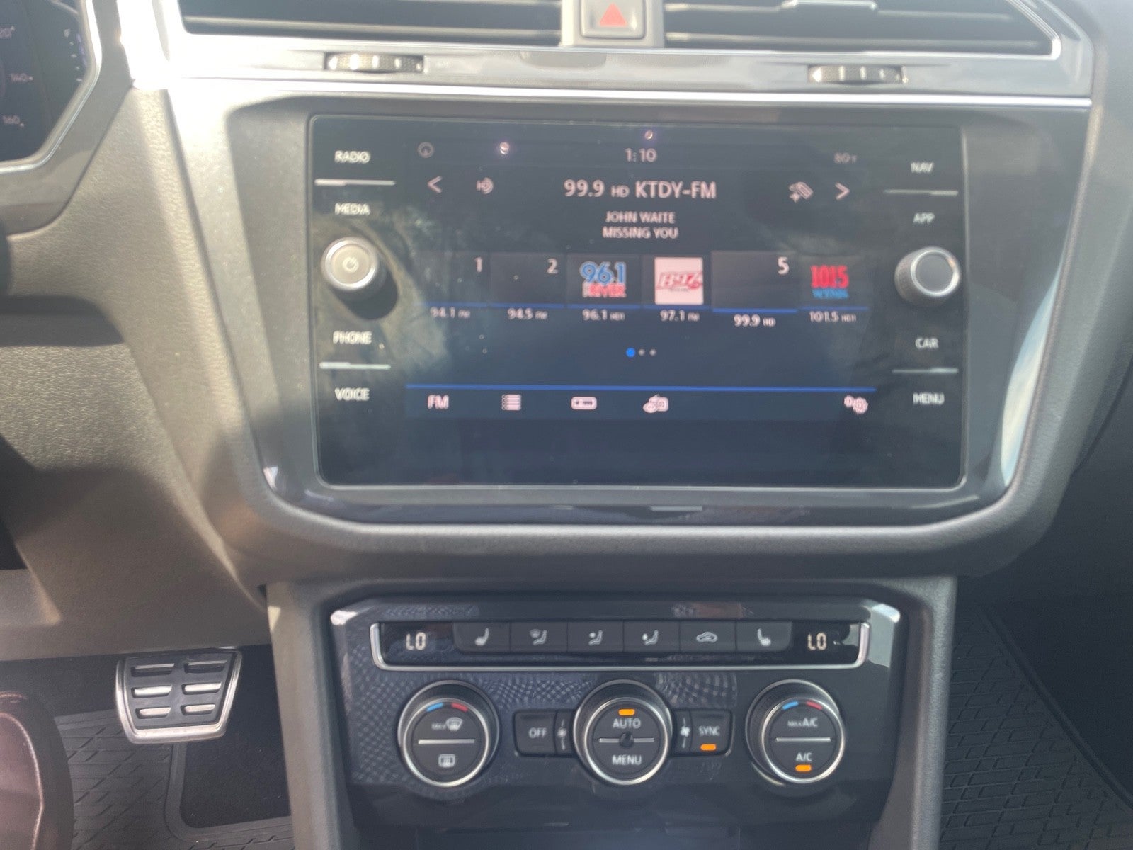 2019 Volkswagen Tiguan SEL R-Line Black