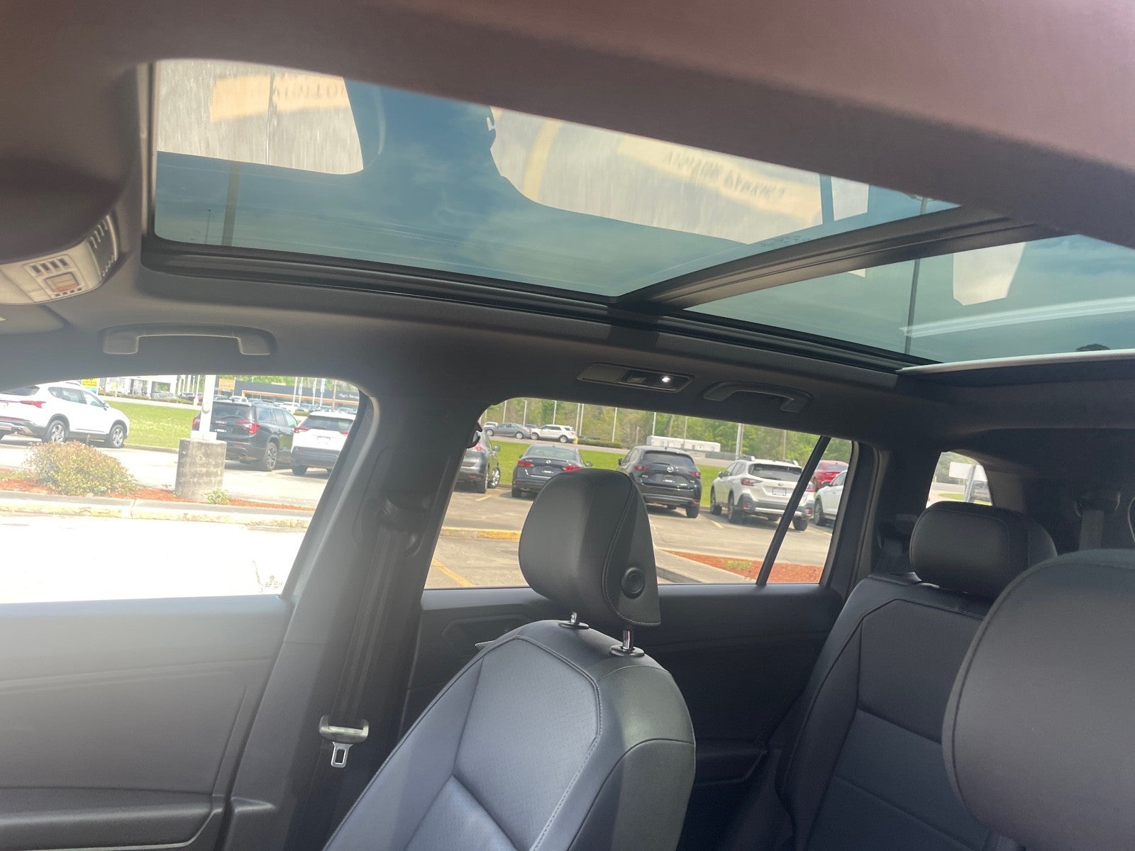 2019 Volkswagen Tiguan SEL R-Line Black