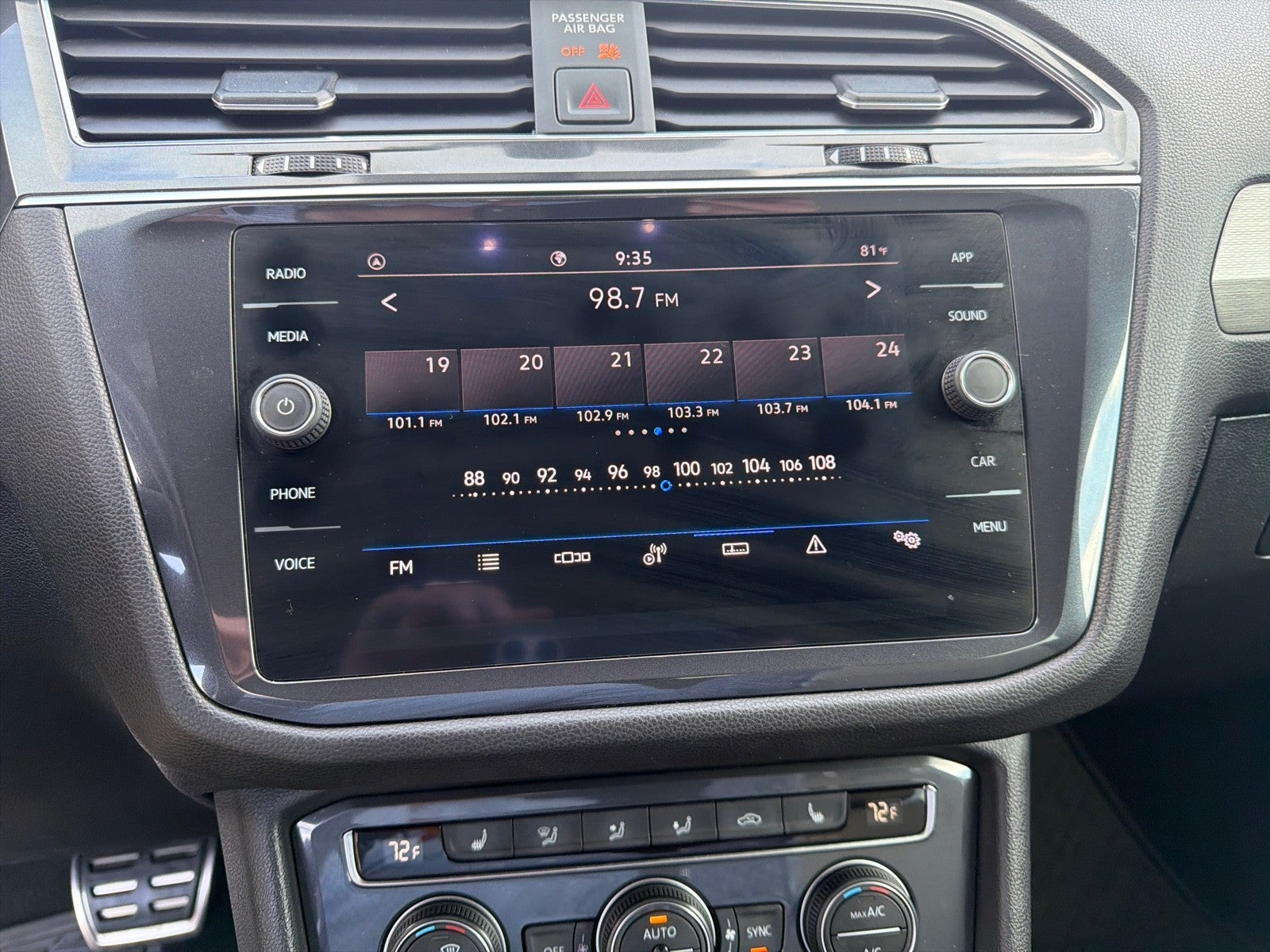 2021 Volkswagen Tiguan SE R-Line Black