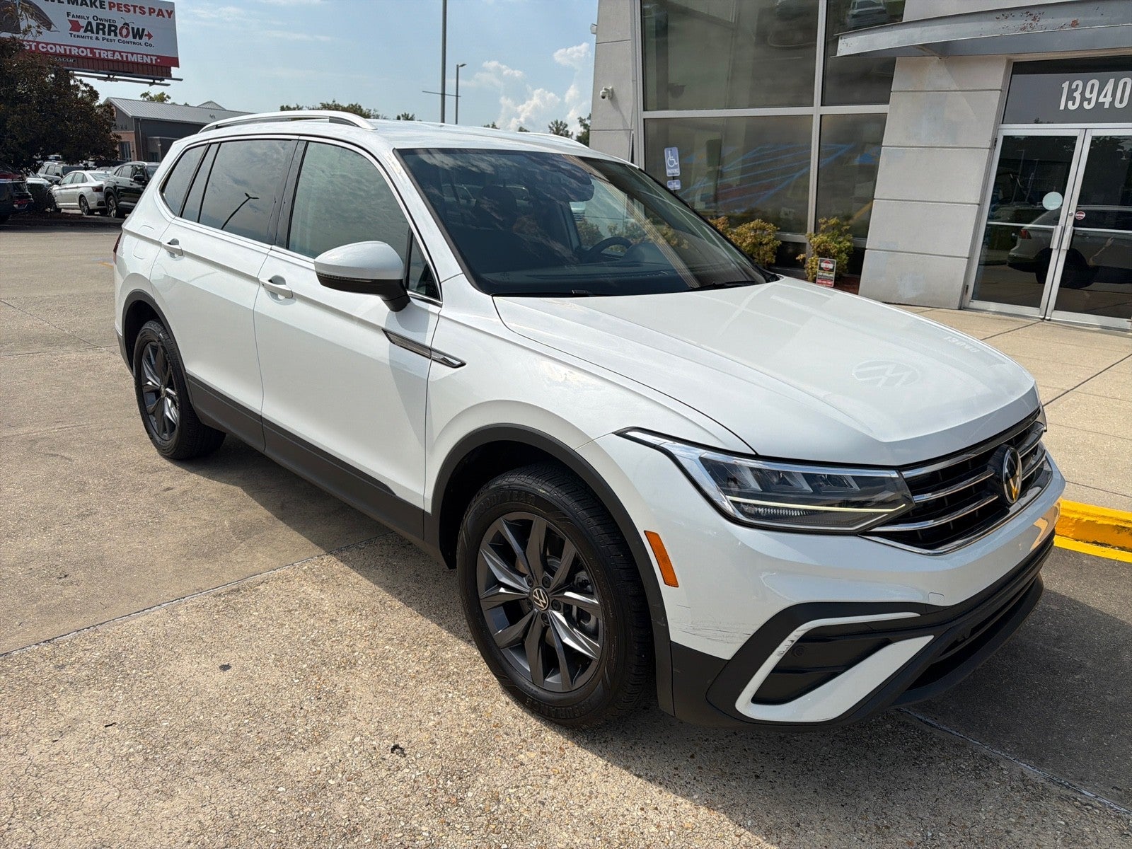 2023 Volkswagen Tiguan SE
