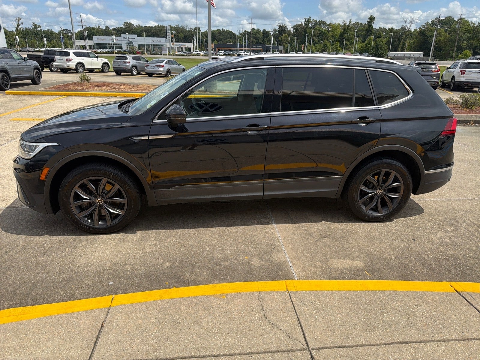 2024 Volkswagen Tiguan SE