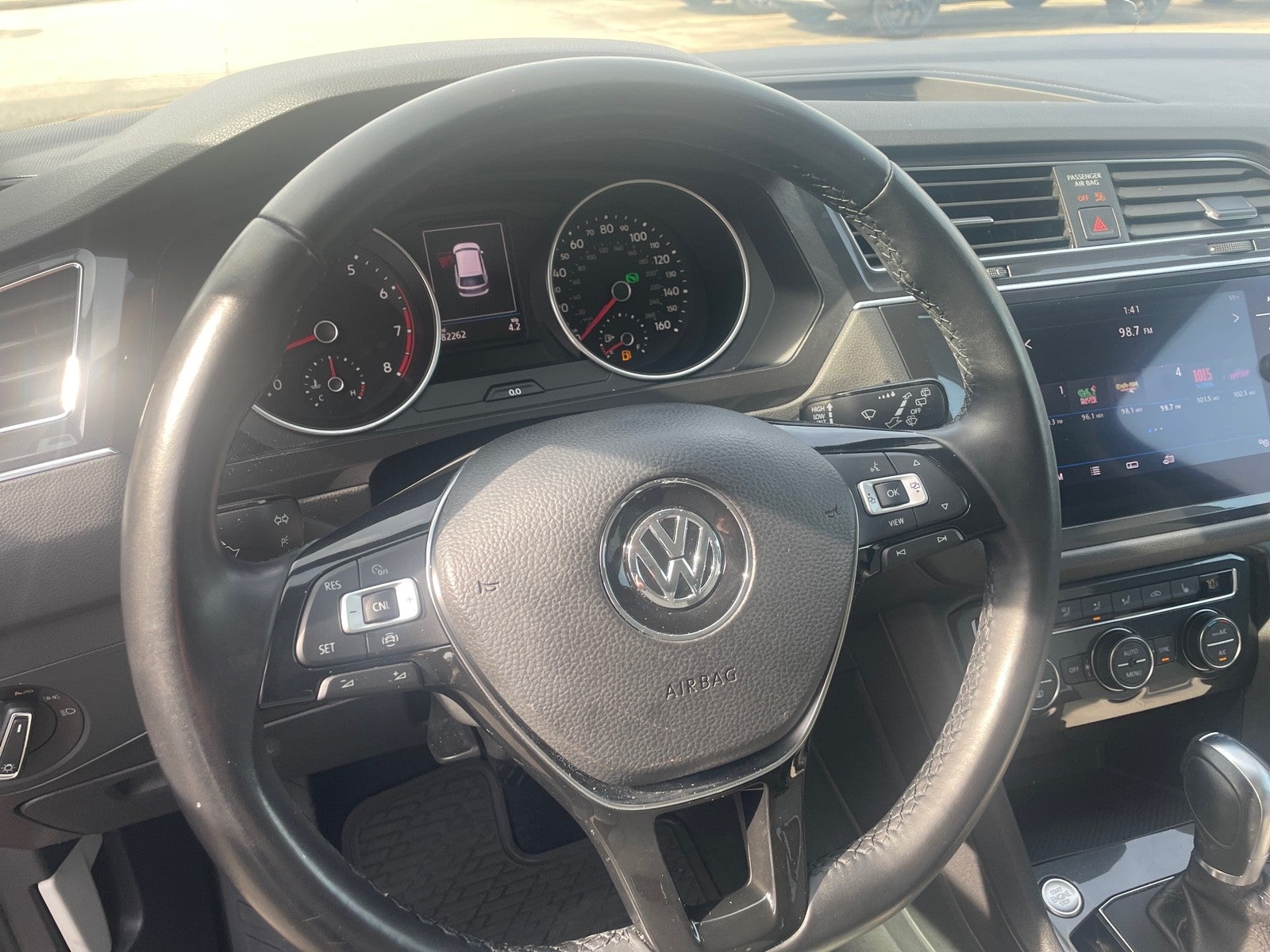 2019 Volkswagen Tiguan SE