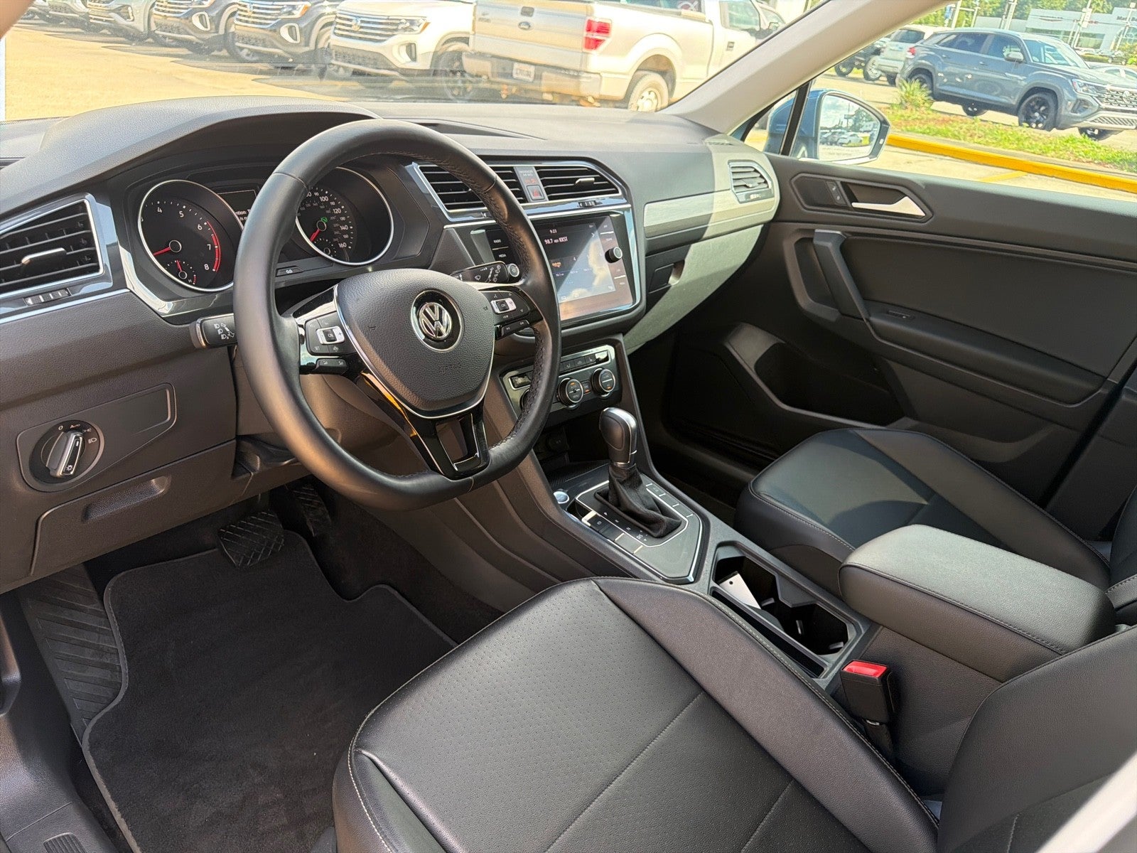 2019 Volkswagen Tiguan SE