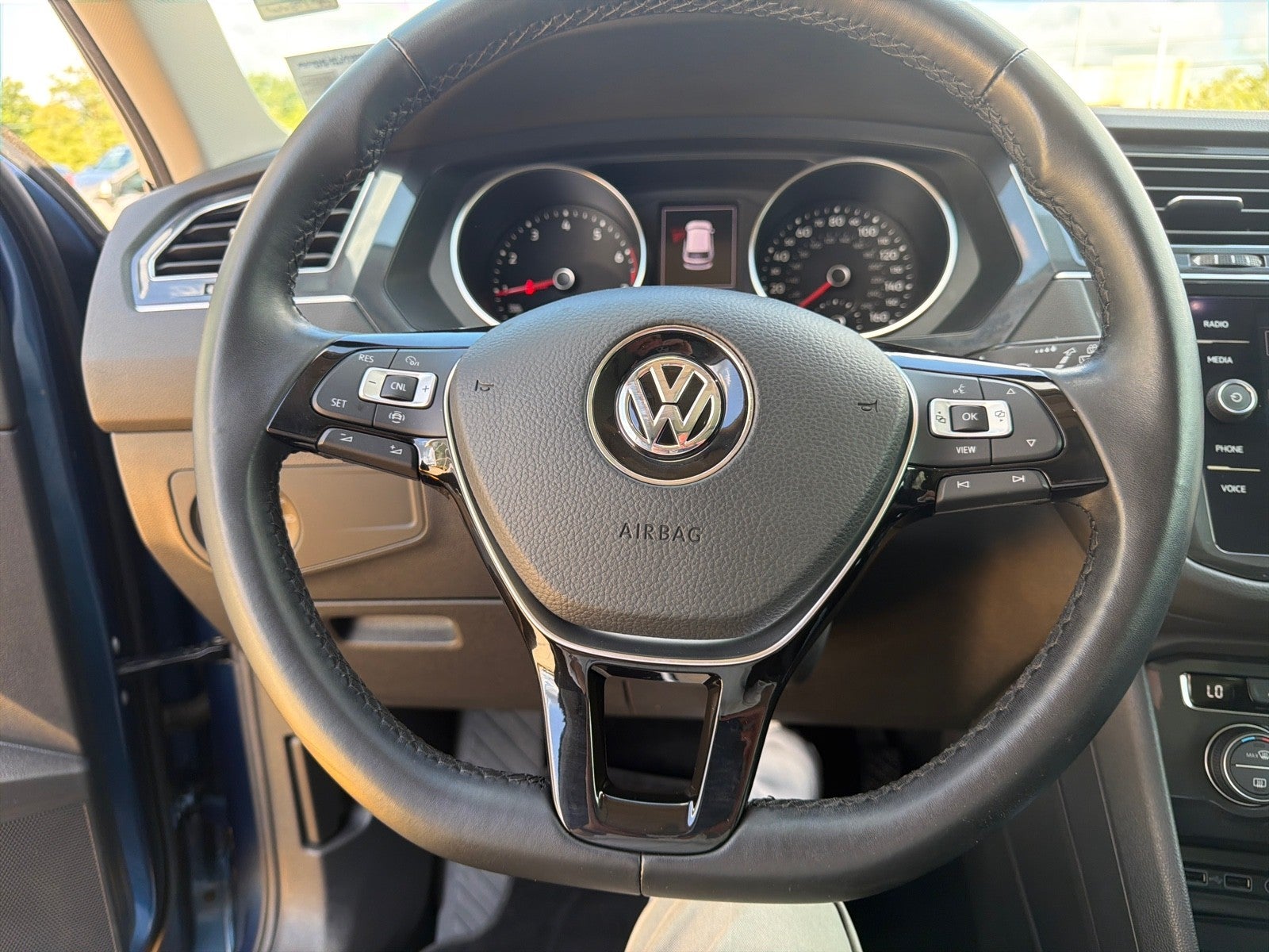2019 Volkswagen Tiguan SE
