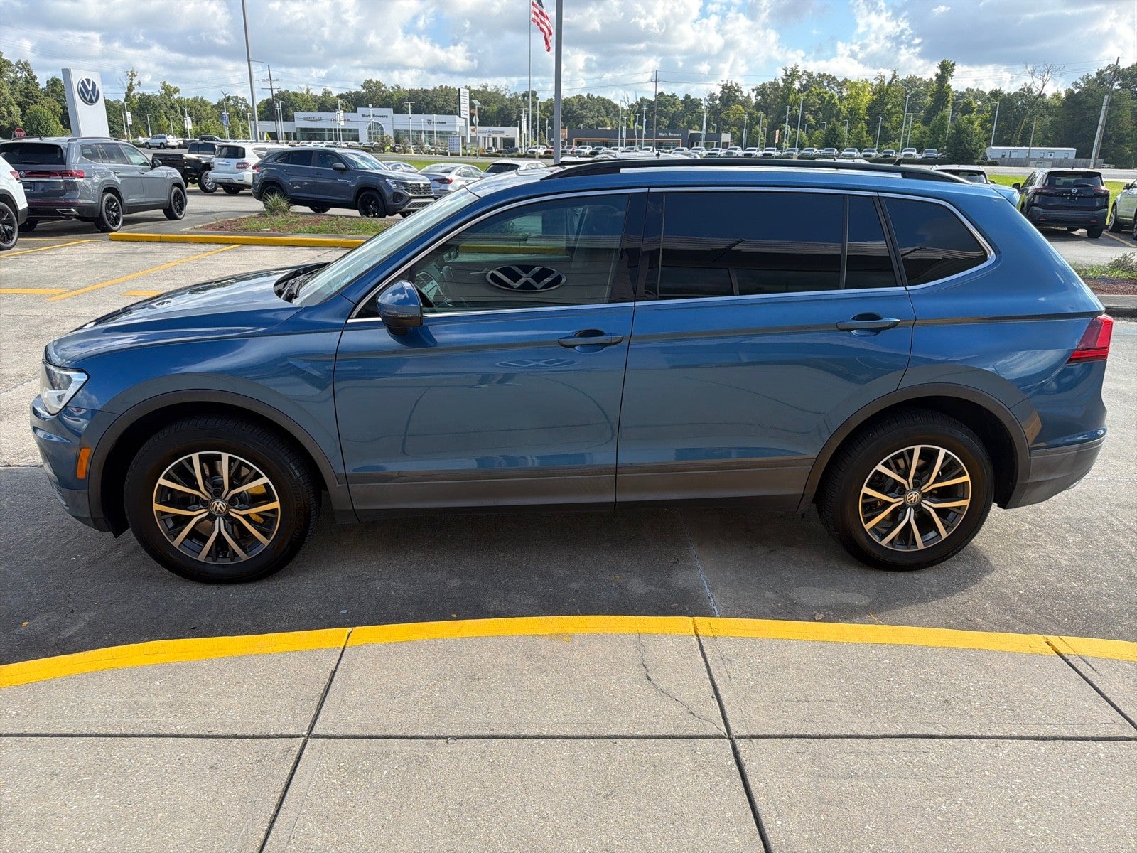 2019 Volkswagen Tiguan SE