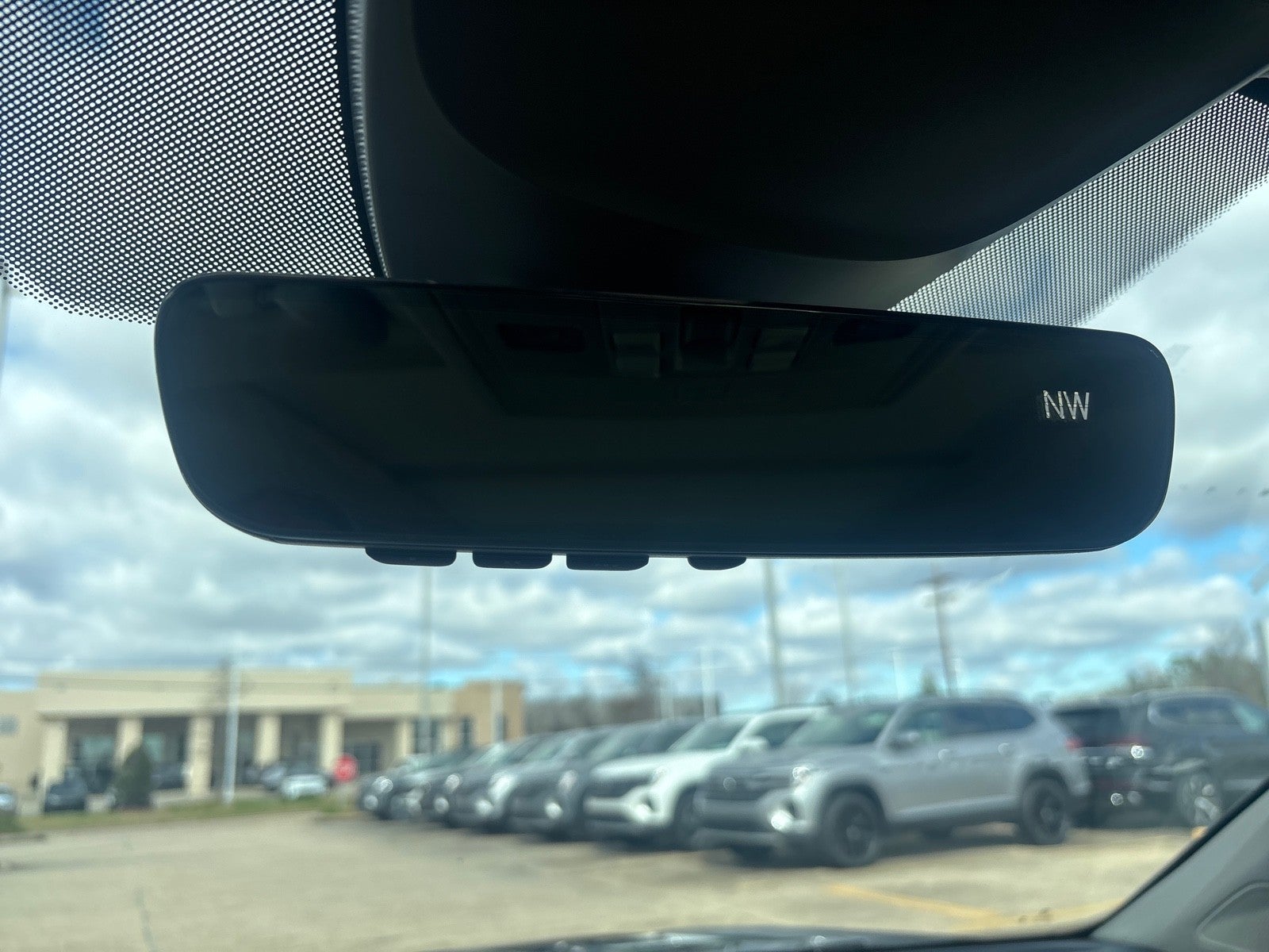 2026 Volkswagen Taos SE Black