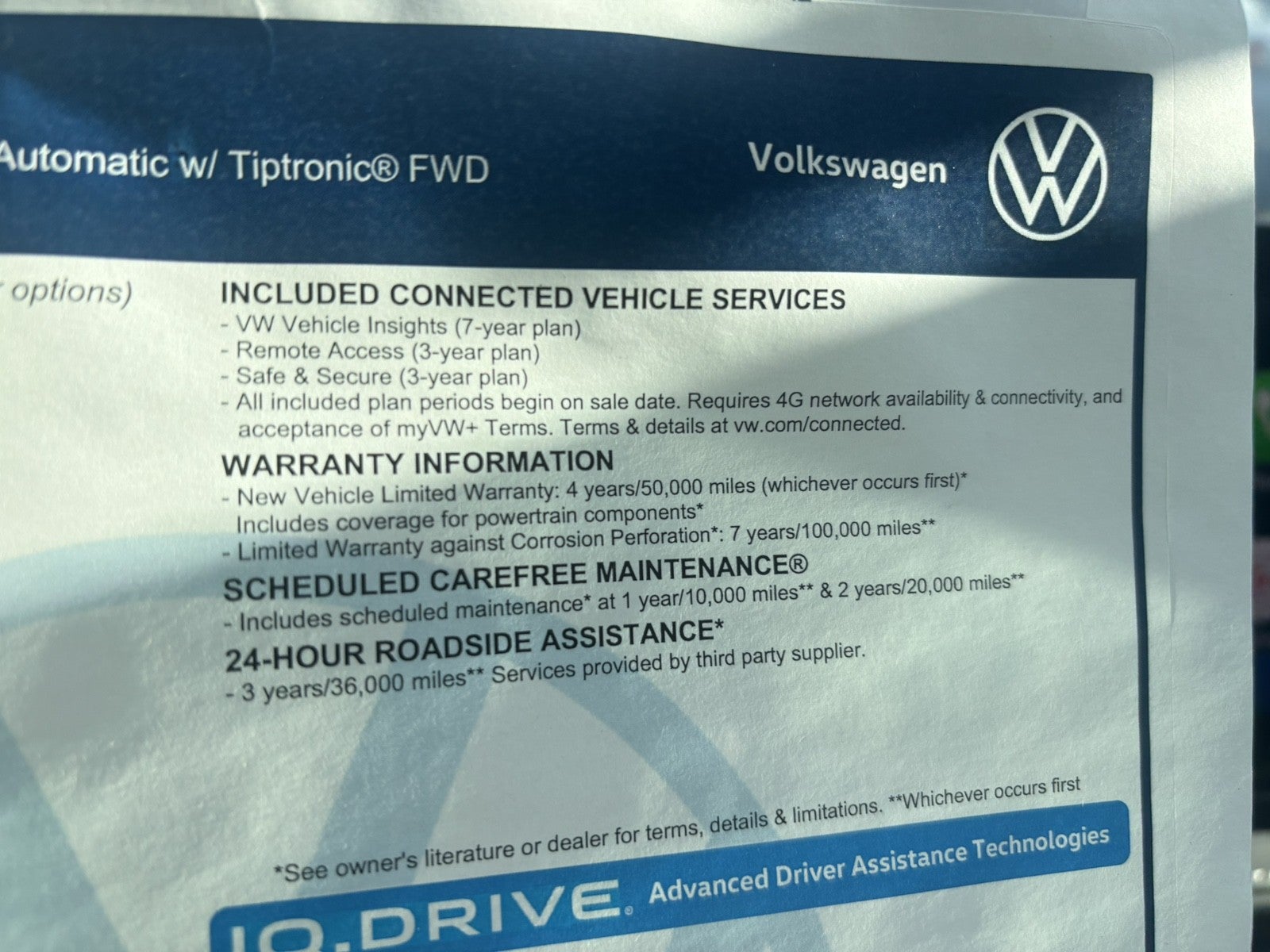 2026 Volkswagen Taos SE Black