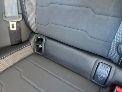 2027 Volkswagen Taos SE Black