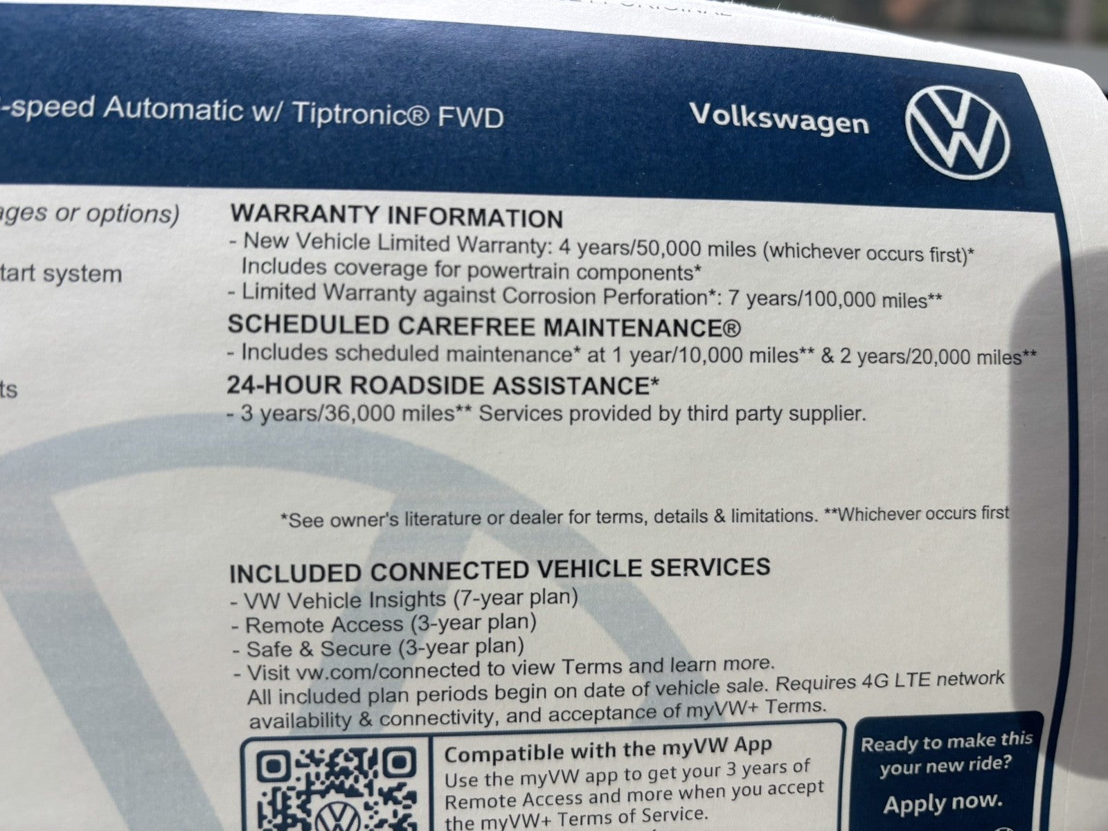 2027 Volkswagen Taos SE Black