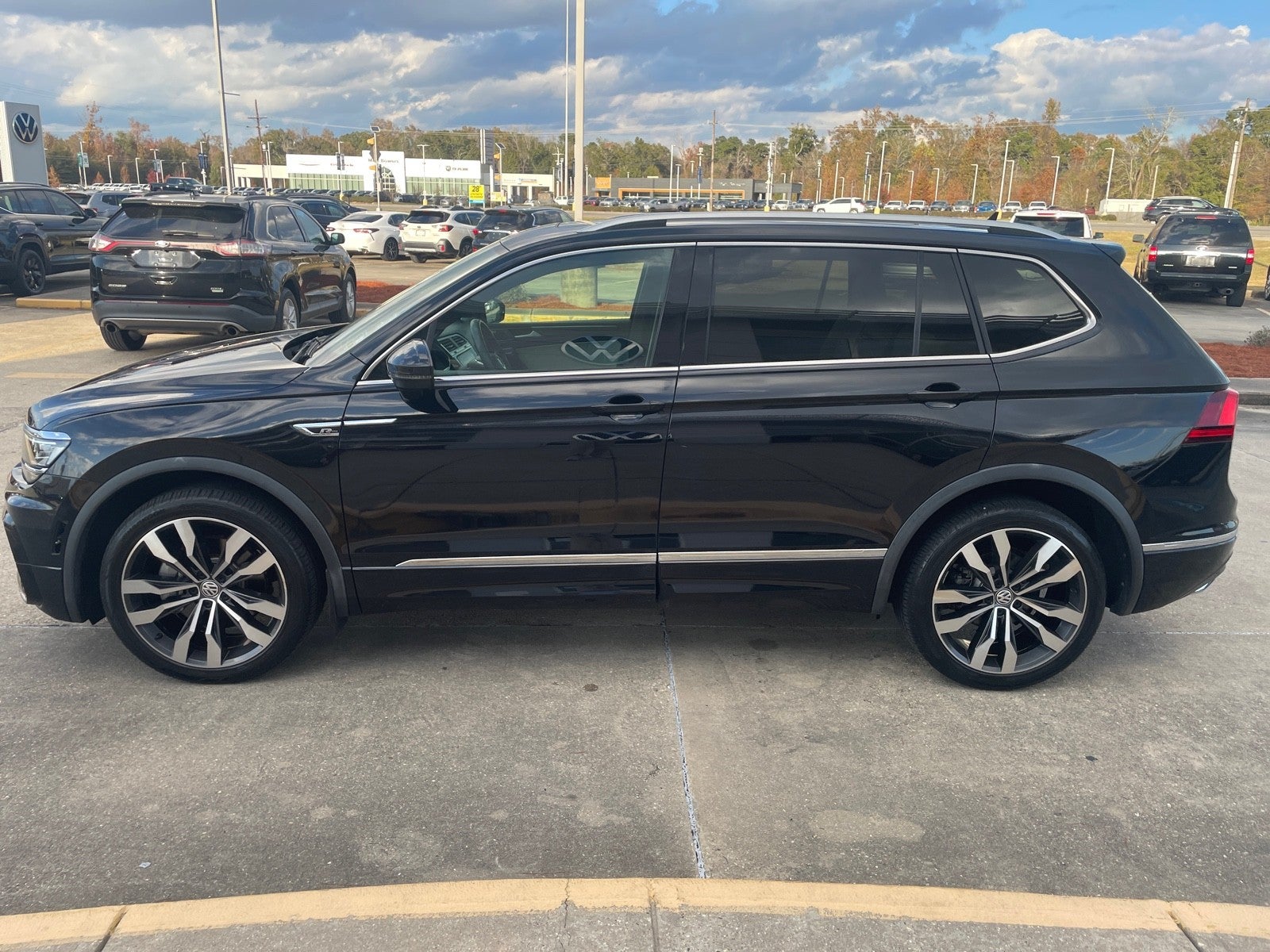 2021 Volkswagen Tiguan SEL Premium R-Line