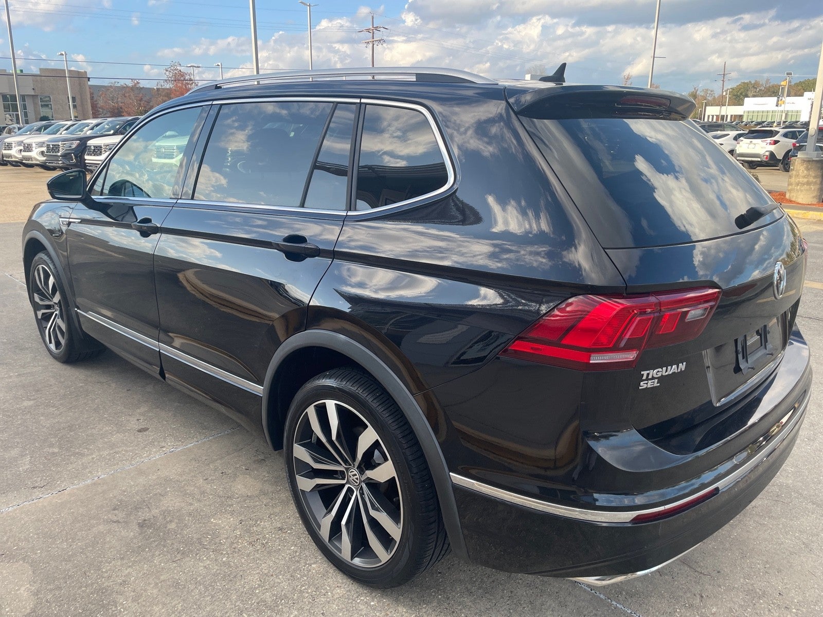 2021 Volkswagen Tiguan SEL Premium R-Line