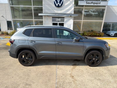 2025 Volkswagen Taos SEL