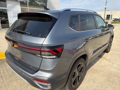 2025 Volkswagen Taos SEL