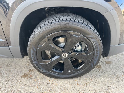 2026 Volkswagen Taos SEL