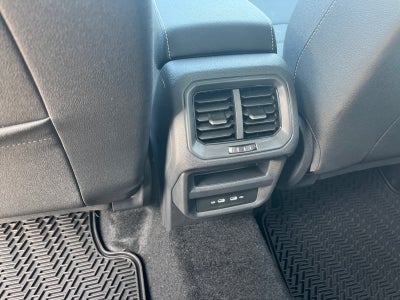 2026 Volkswagen Taos SEL