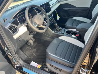 2026 Volkswagen Taos SEL