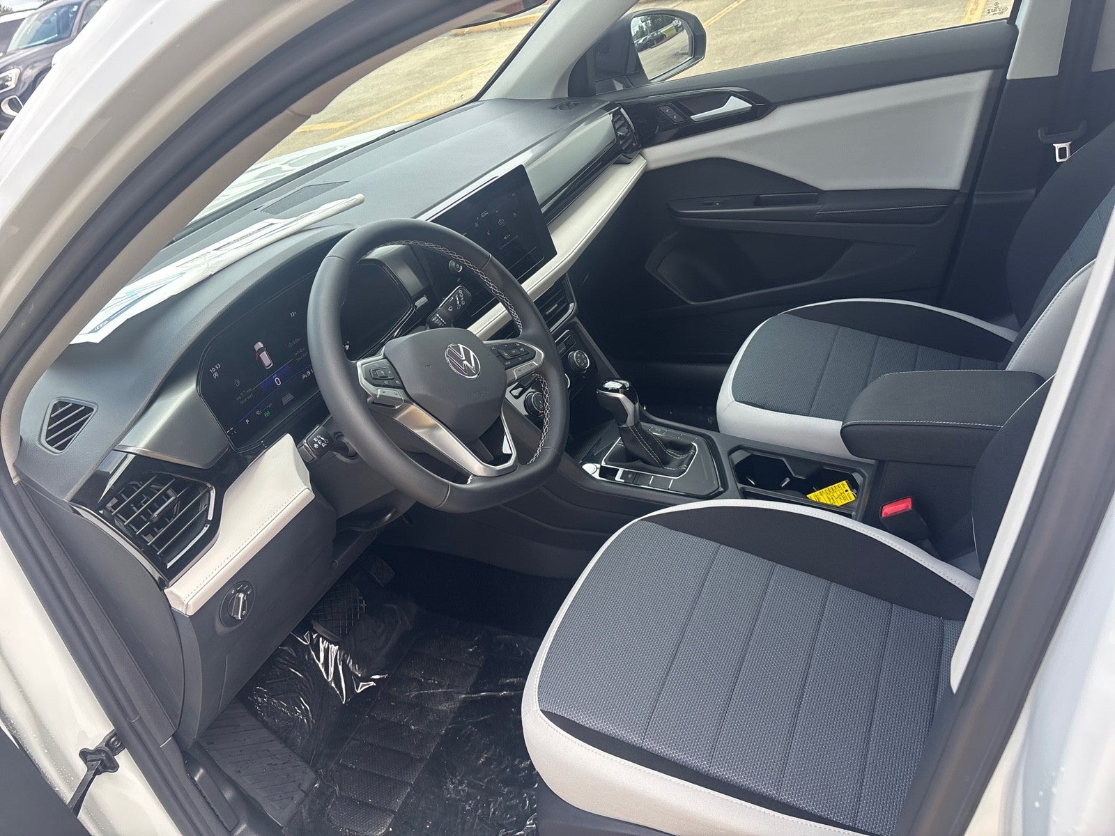 2026 Volkswagen Taos S