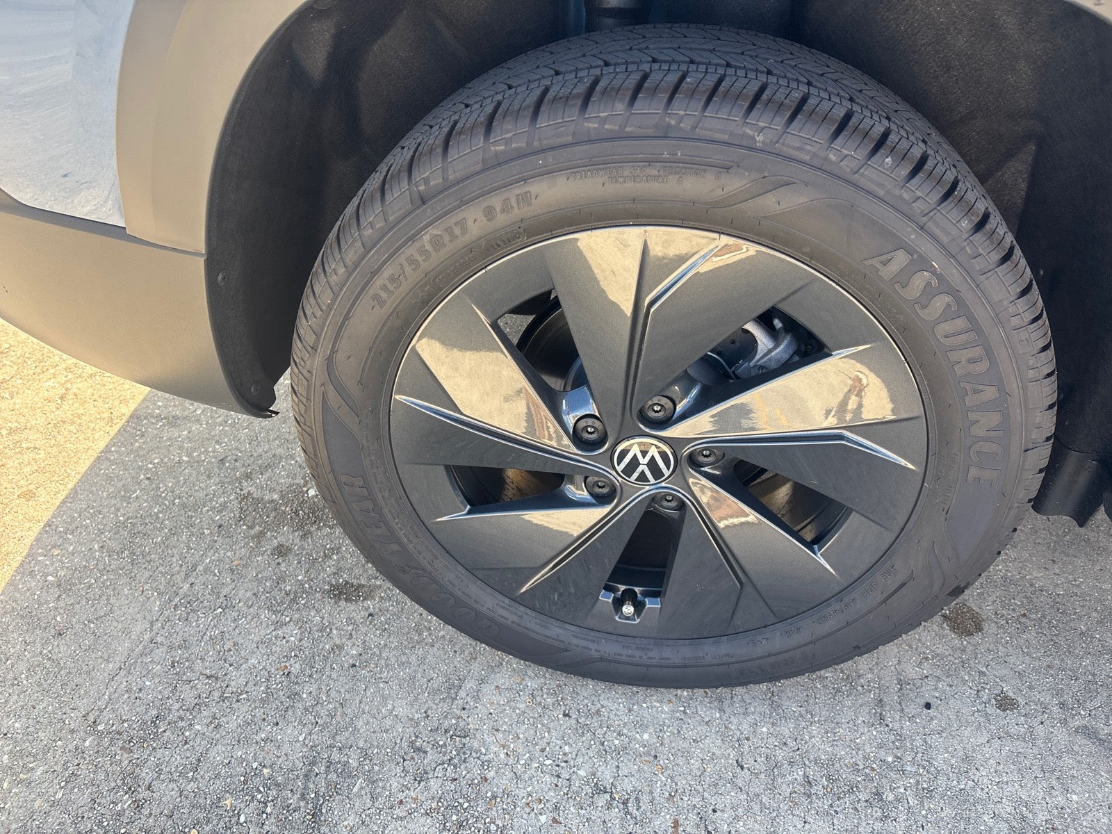 2027 Volkswagen Taos S